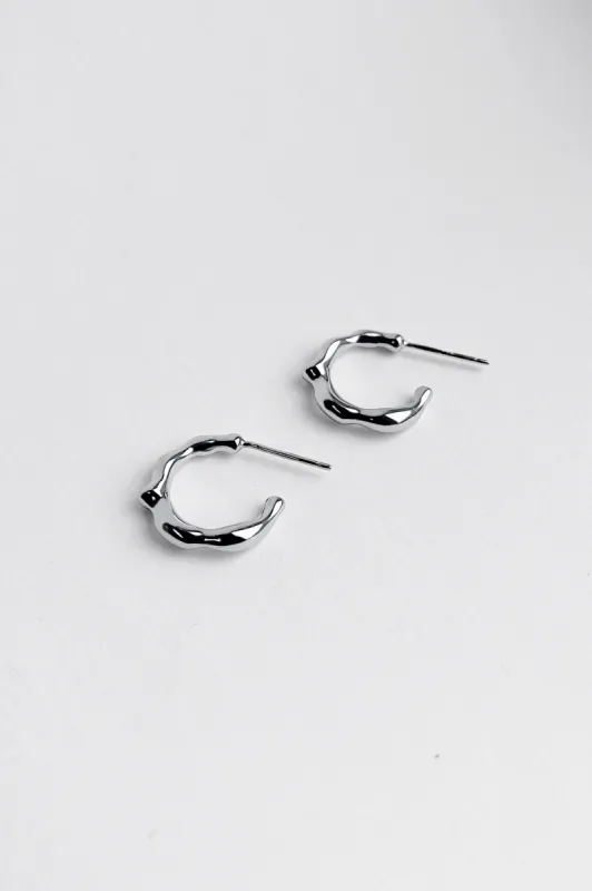 Freddie Hoops sold by Kara Yoo