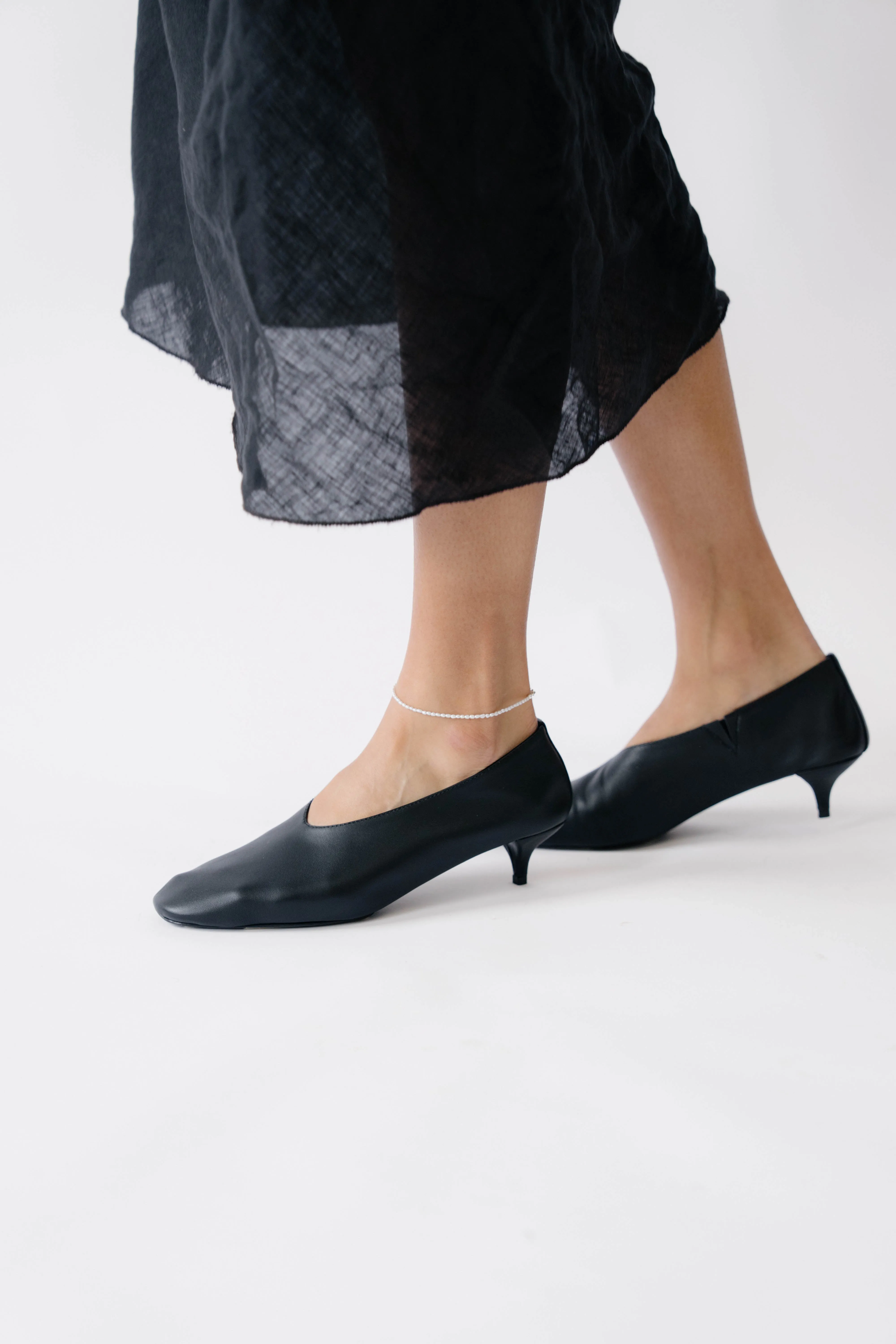 Rita Anklet sold by Kara Yoo product image thumbnail 2