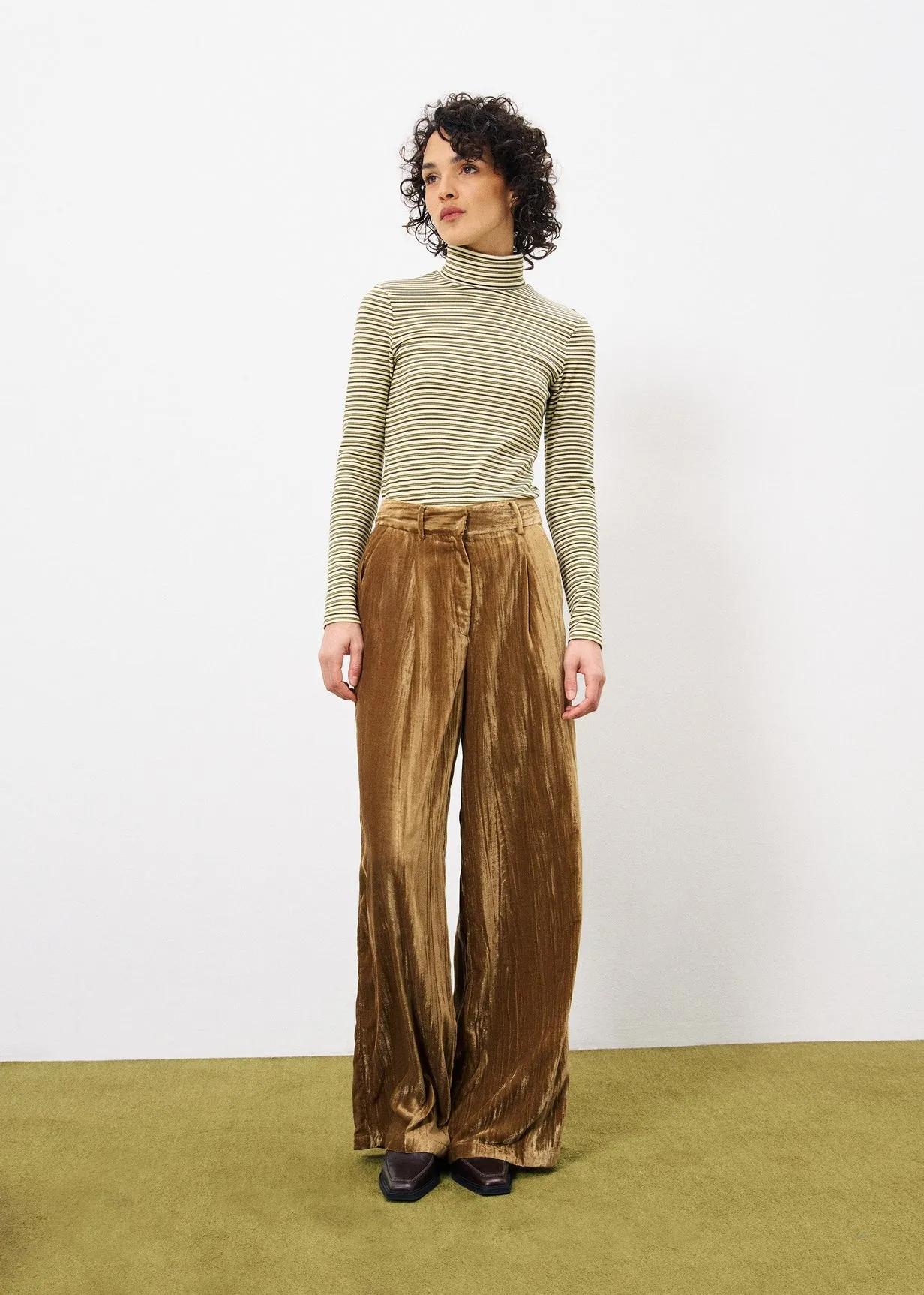 Top CARMELITE Creme sold by FRNCH product image thumbnail 3