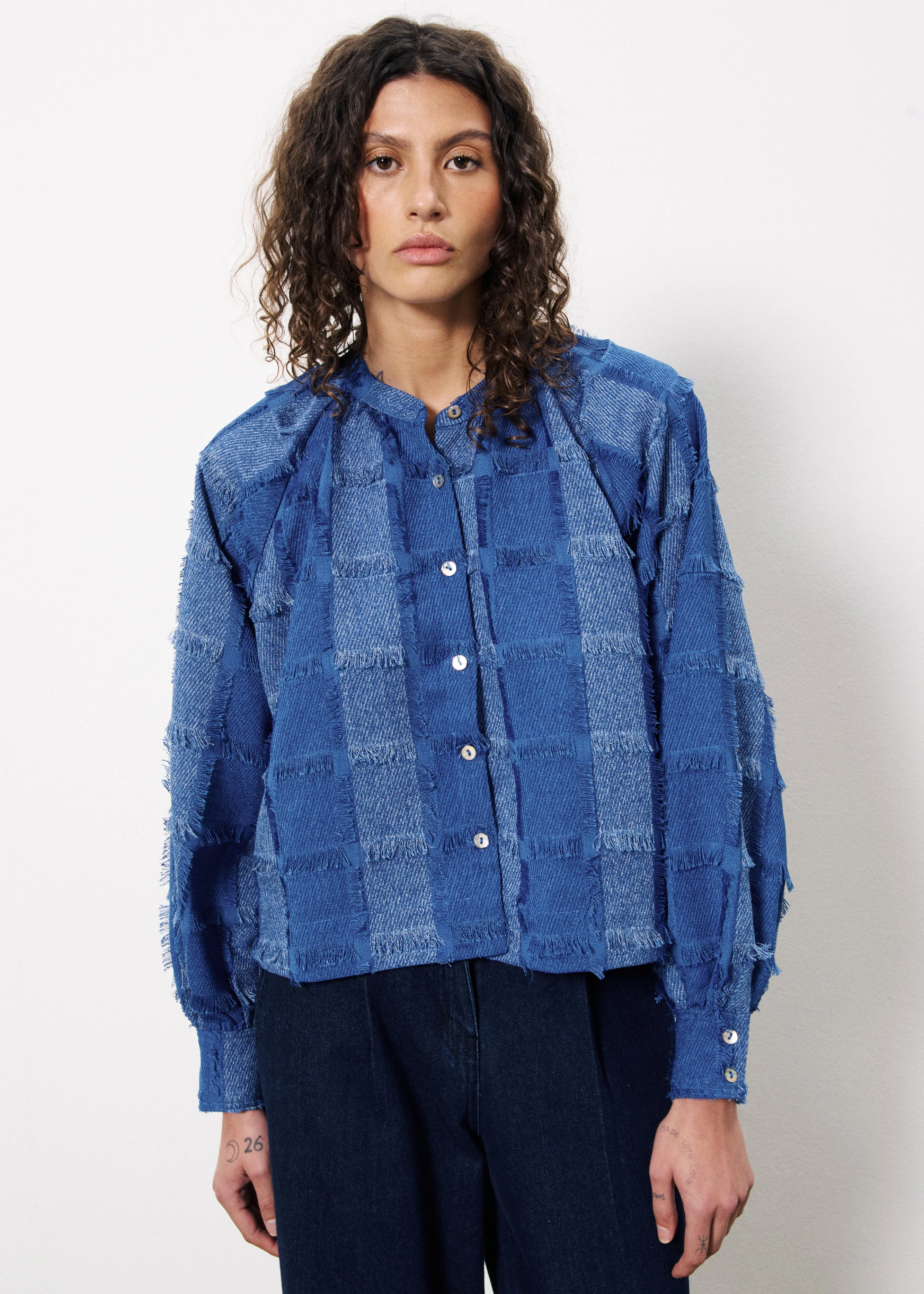 Chemise ELIANNE Bleu electrique sold by FRNCH product image thumbnail 4