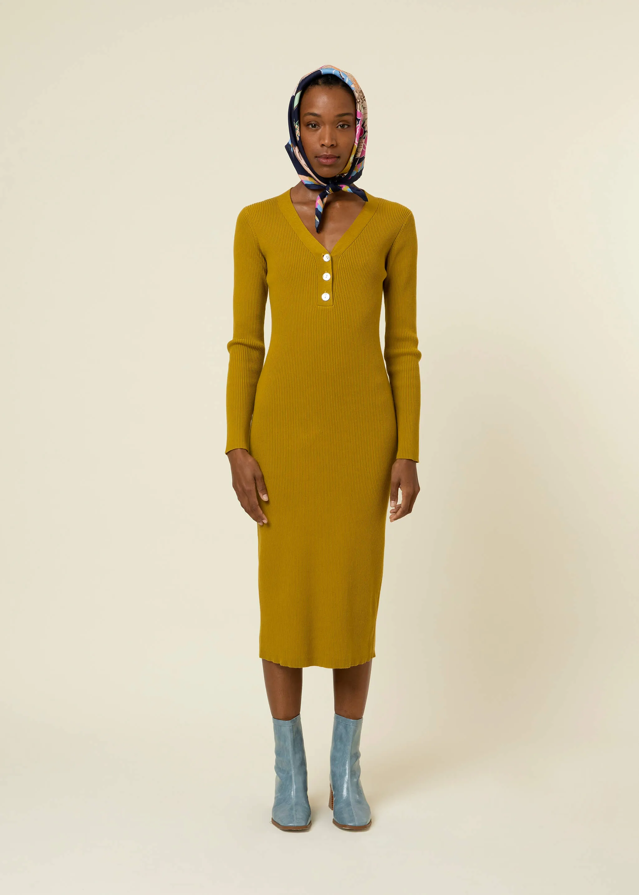 Robe LEANNE sold by FRNCH