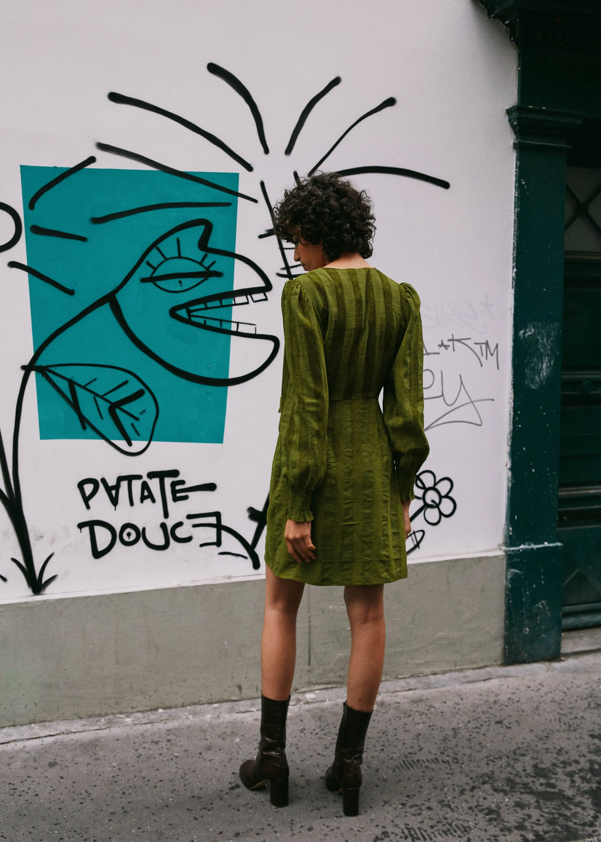 Robe CANDIDA Olive sold by FRNCH product image thumbnail 4