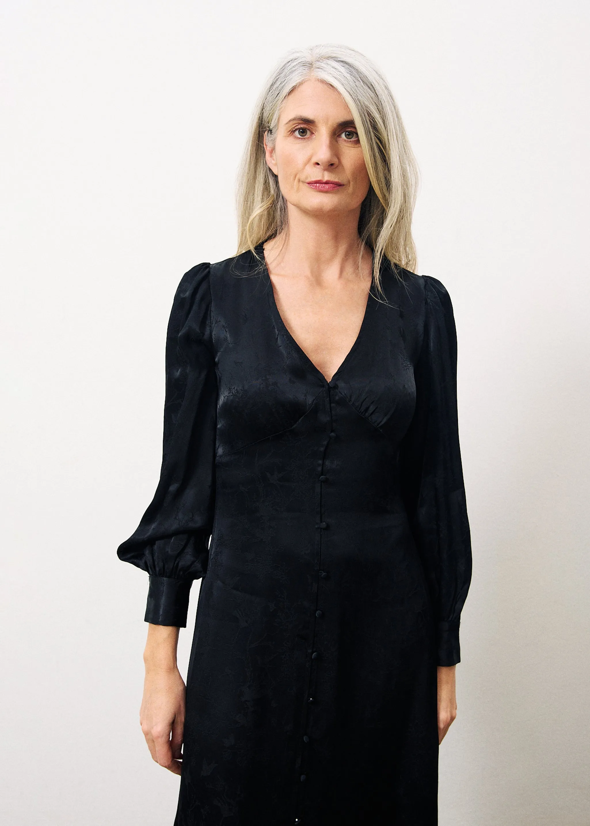 Robe WENDY Noir sold by FRNCH product image thumbnail 2