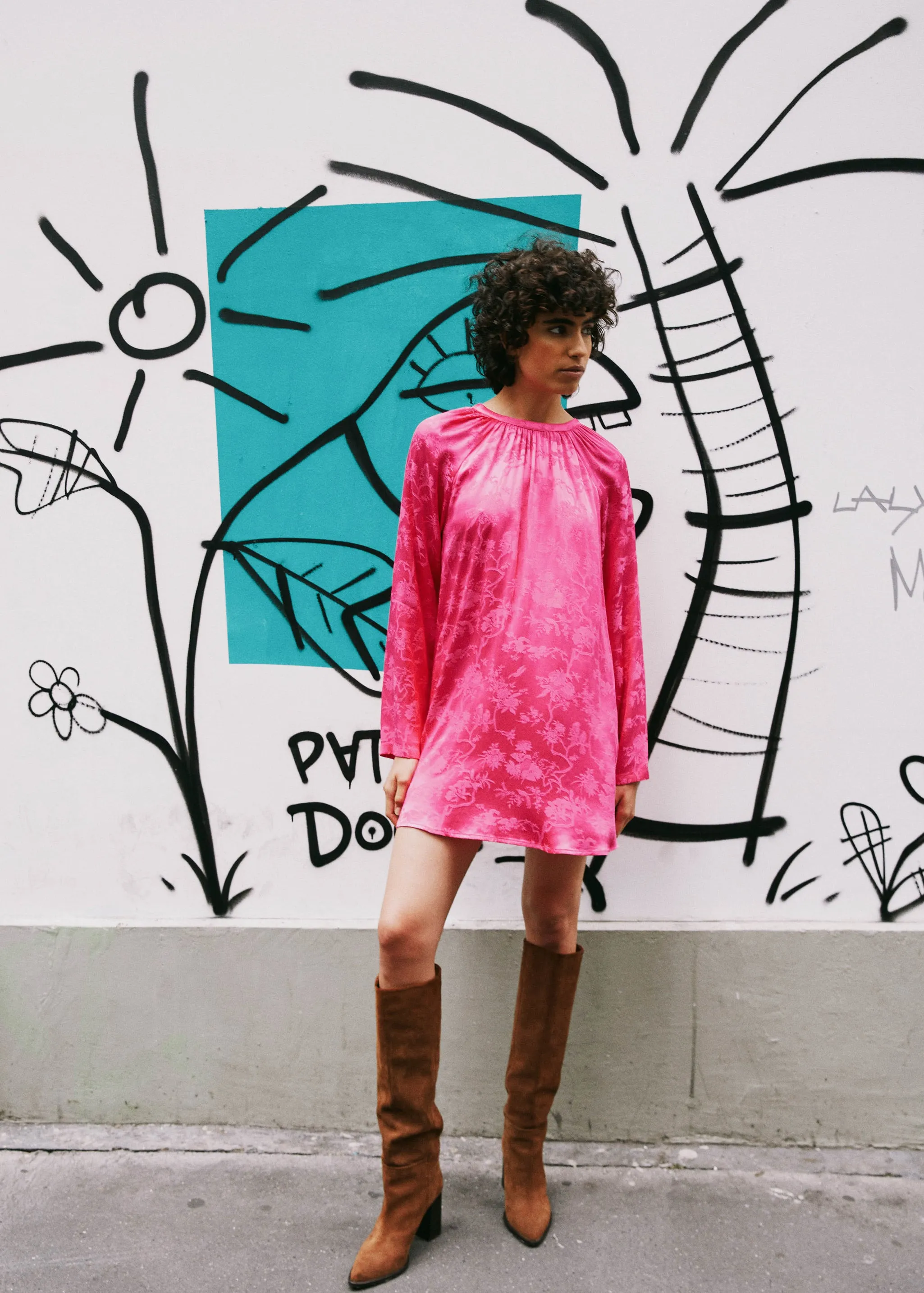 Robe PAZ Fuchsia sold by FRNCH product image thumbnail 2