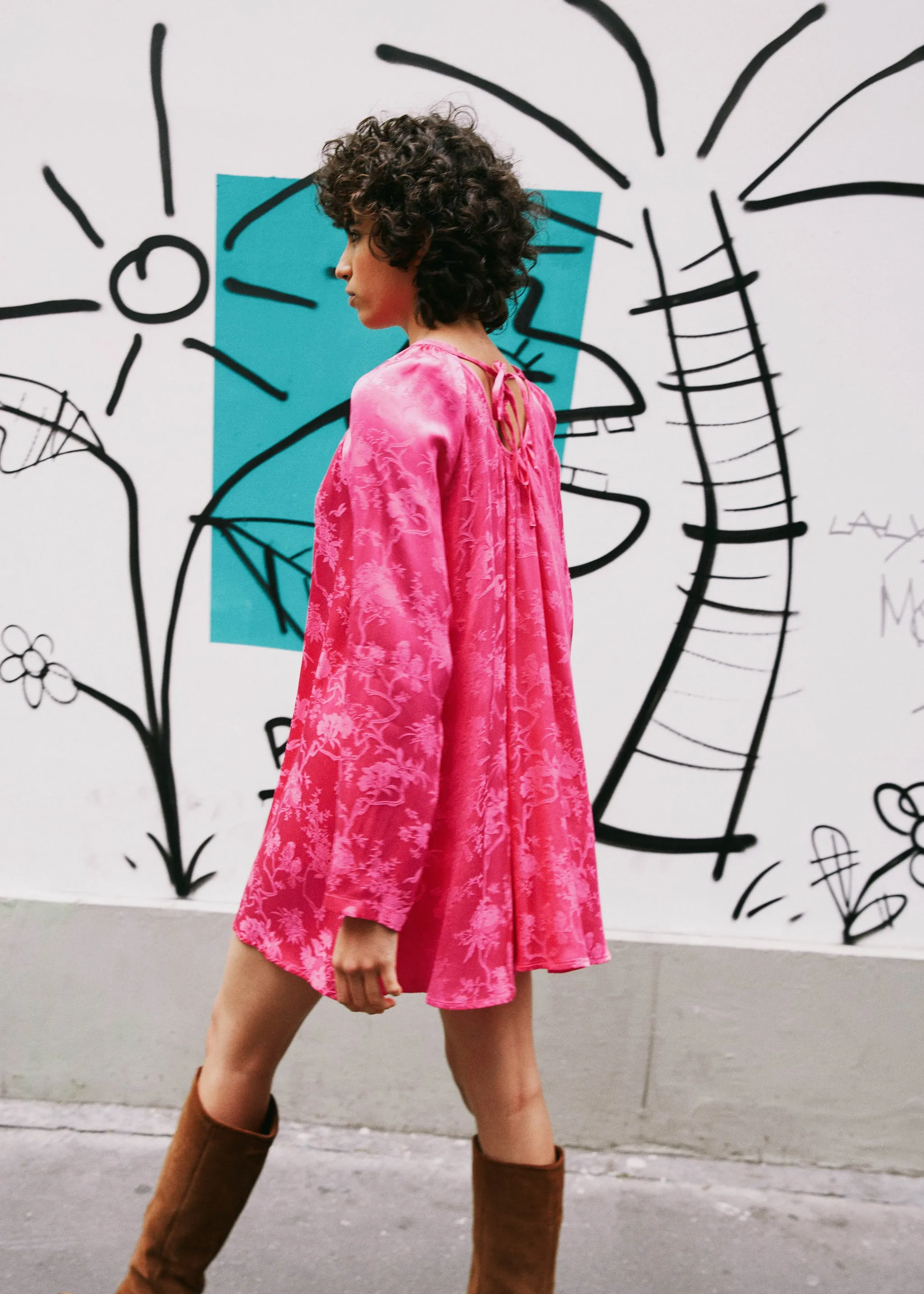 Robe PAZ Fuchsia sold by FRNCH product image thumbnail 4