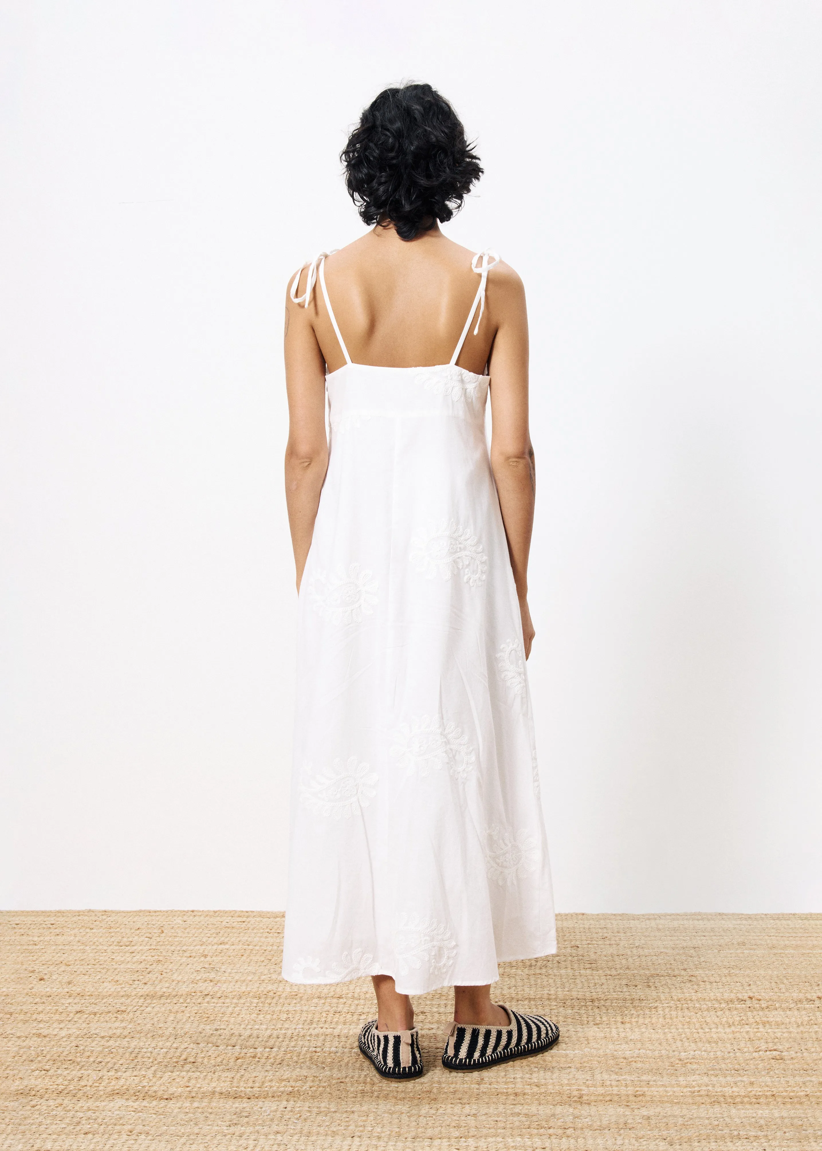 Robe NACERA Blanc sold by FRNCH product image thumbnail 3