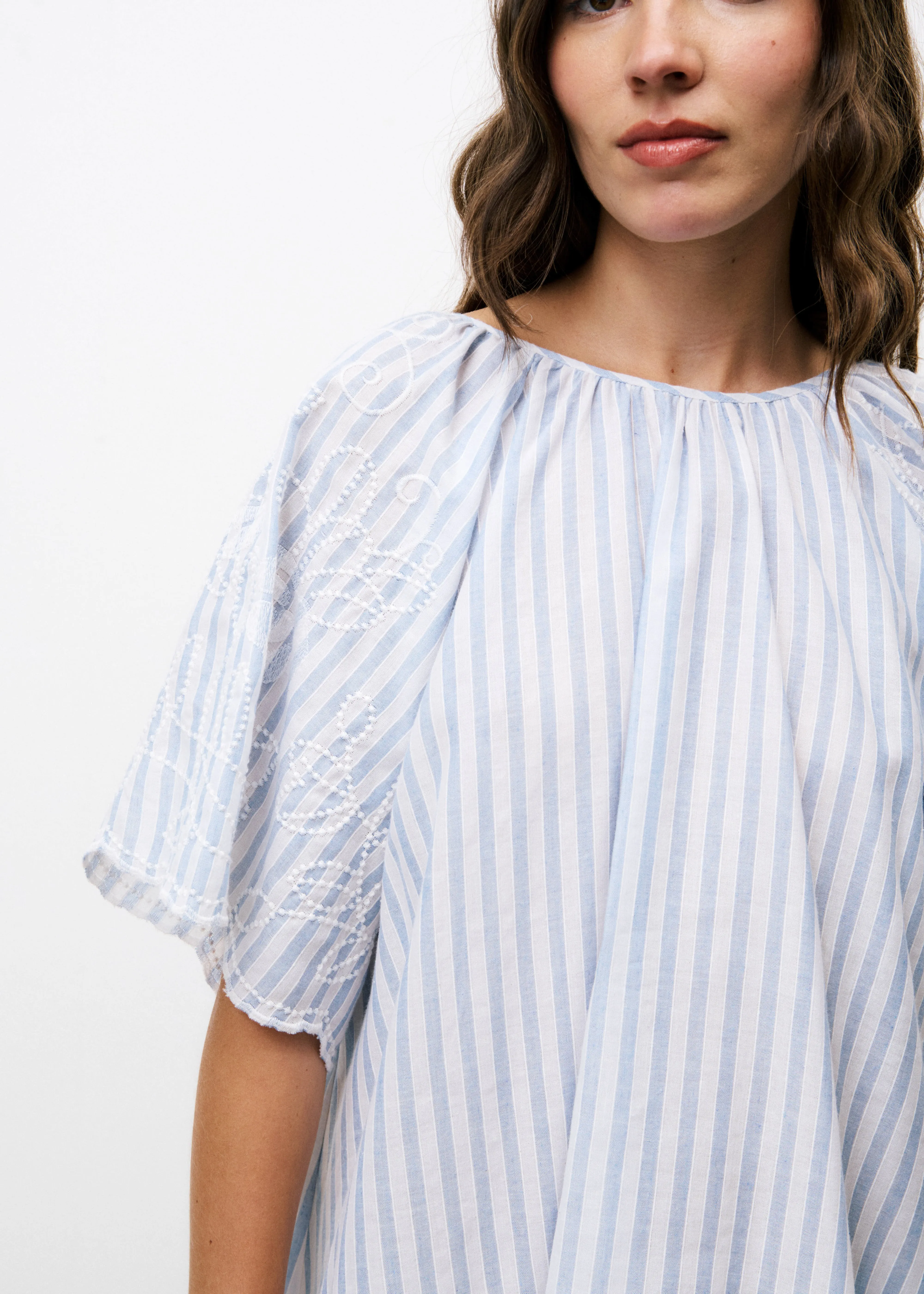 Robe CELMA Bleu clair sold by FRNCH product image thumbnail 4