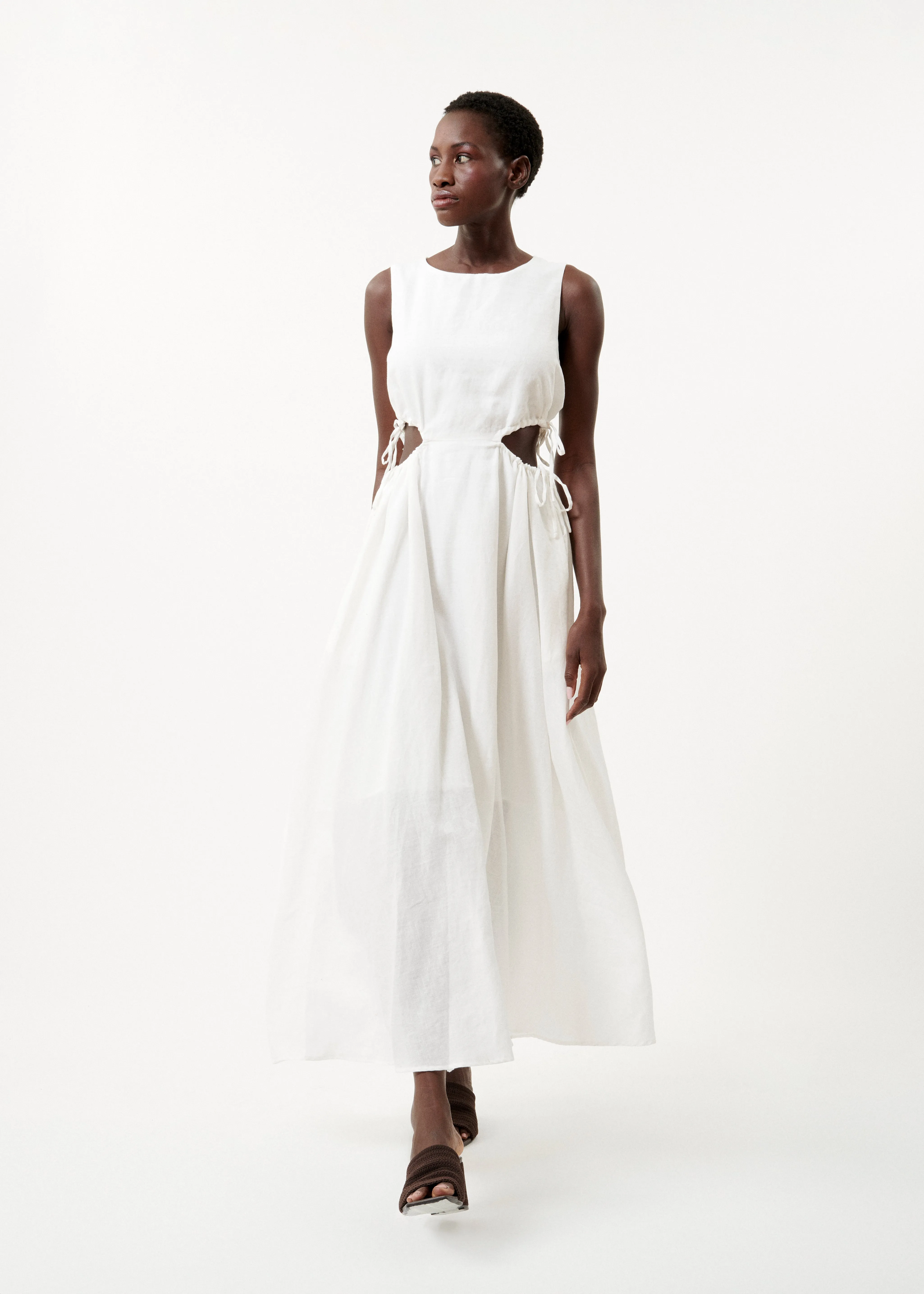 Robe POMELINE Blanc sold by FRNCH