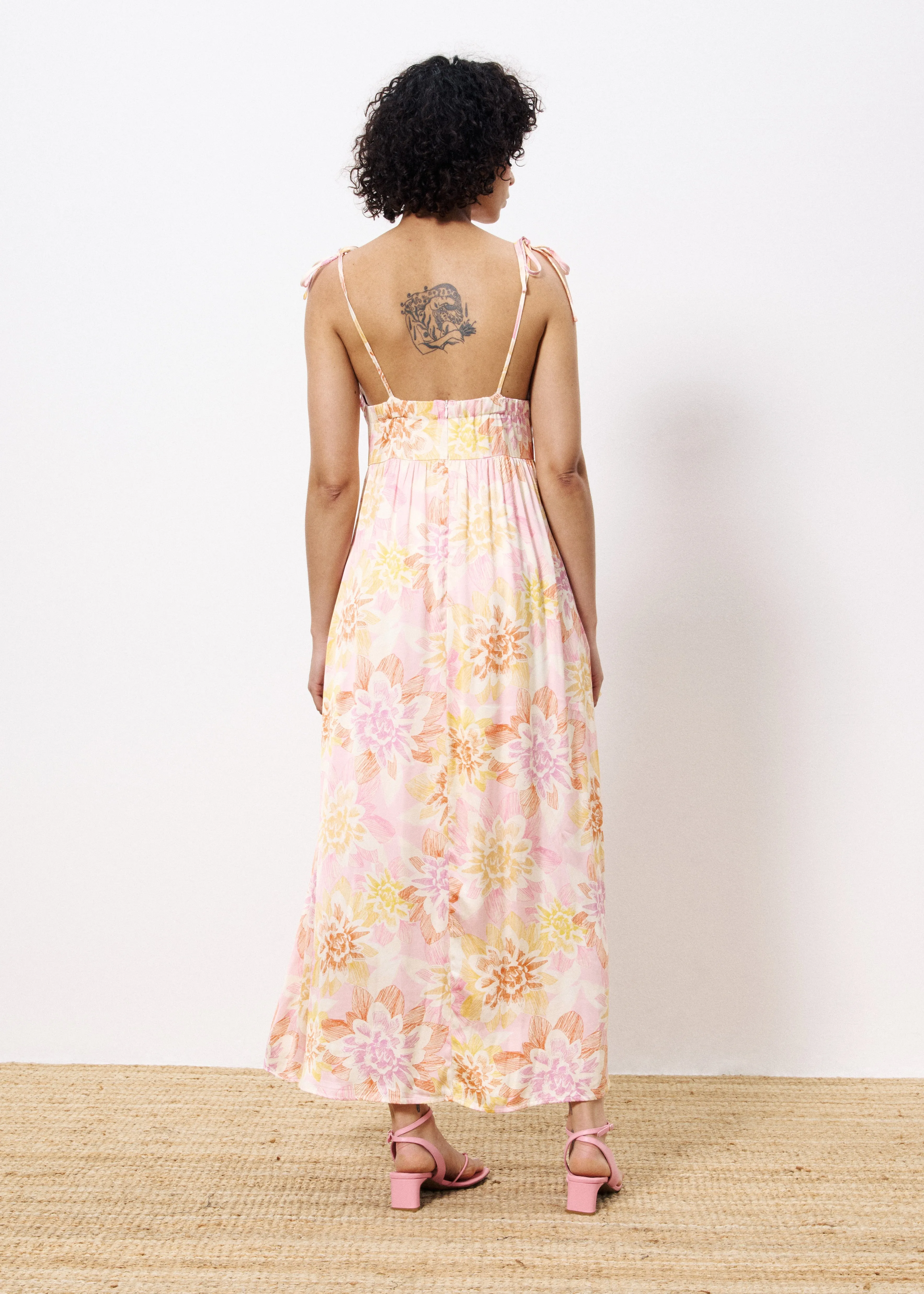 Robe PERINNE Fleurs edition sold by FRNCH product image thumbnail 3
