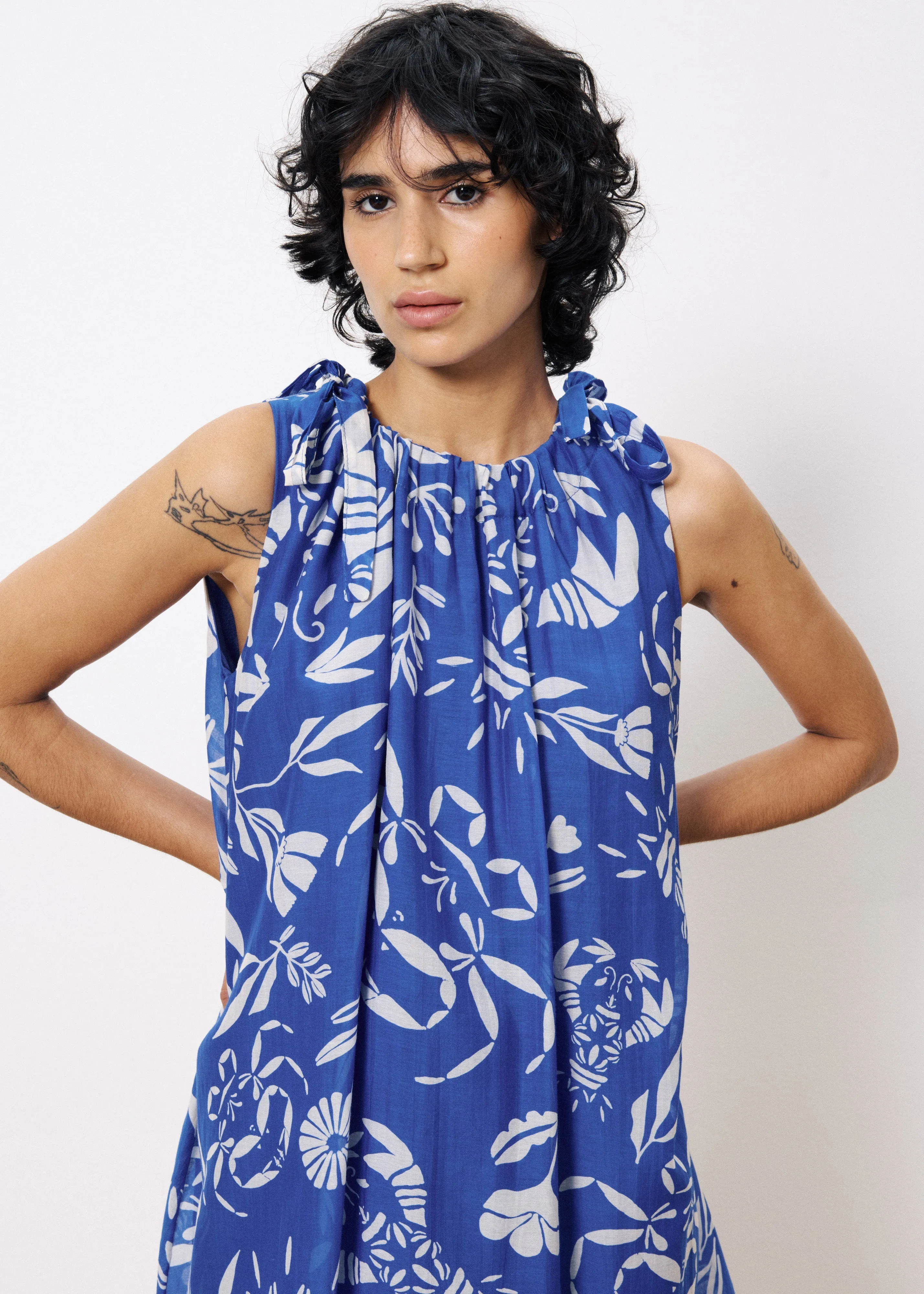 Robe ISOLA Homard sold by FRNCH product image thumbnail 4