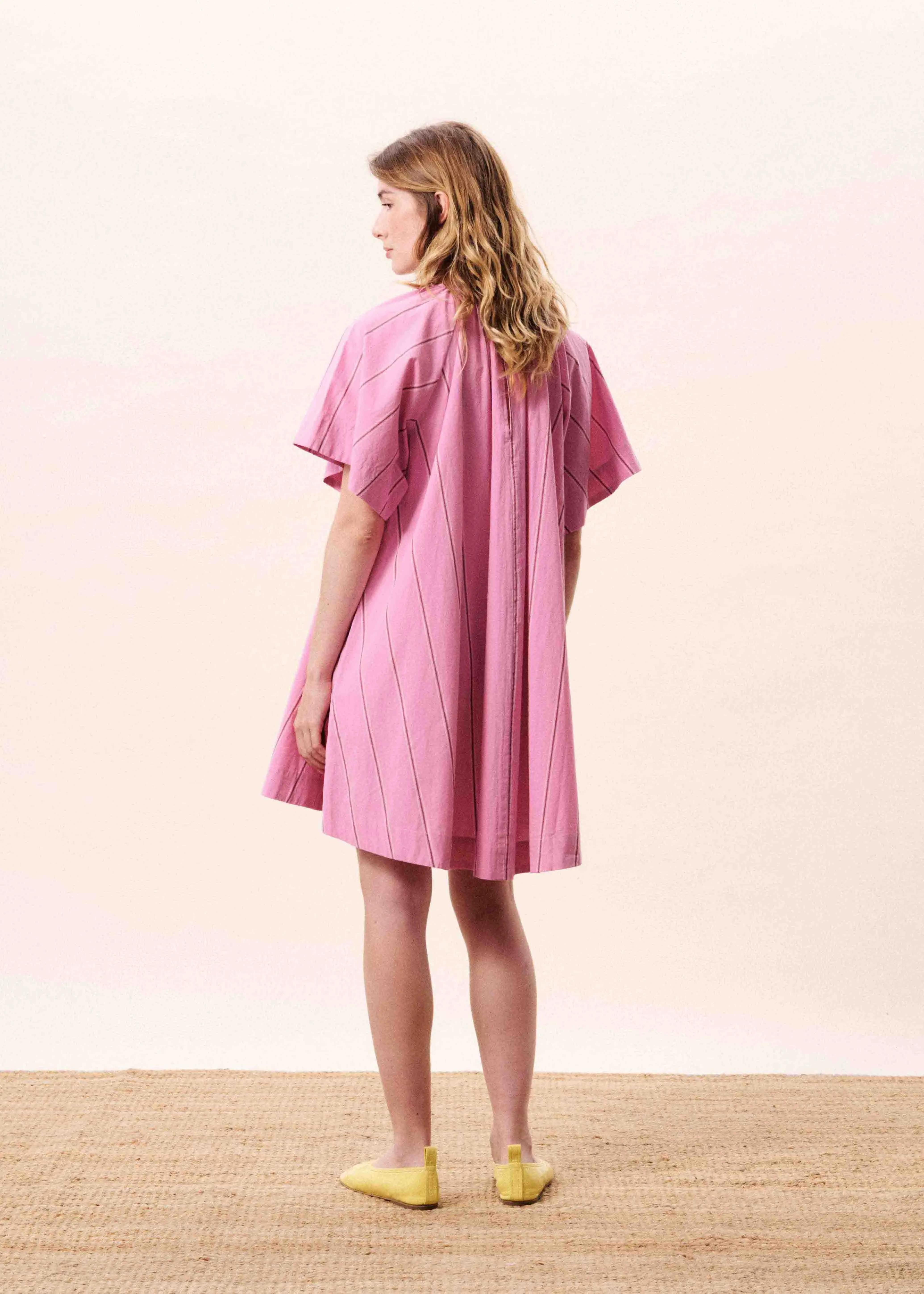 Robe DORIS Violine sold by FRNCH product image thumbnail 4