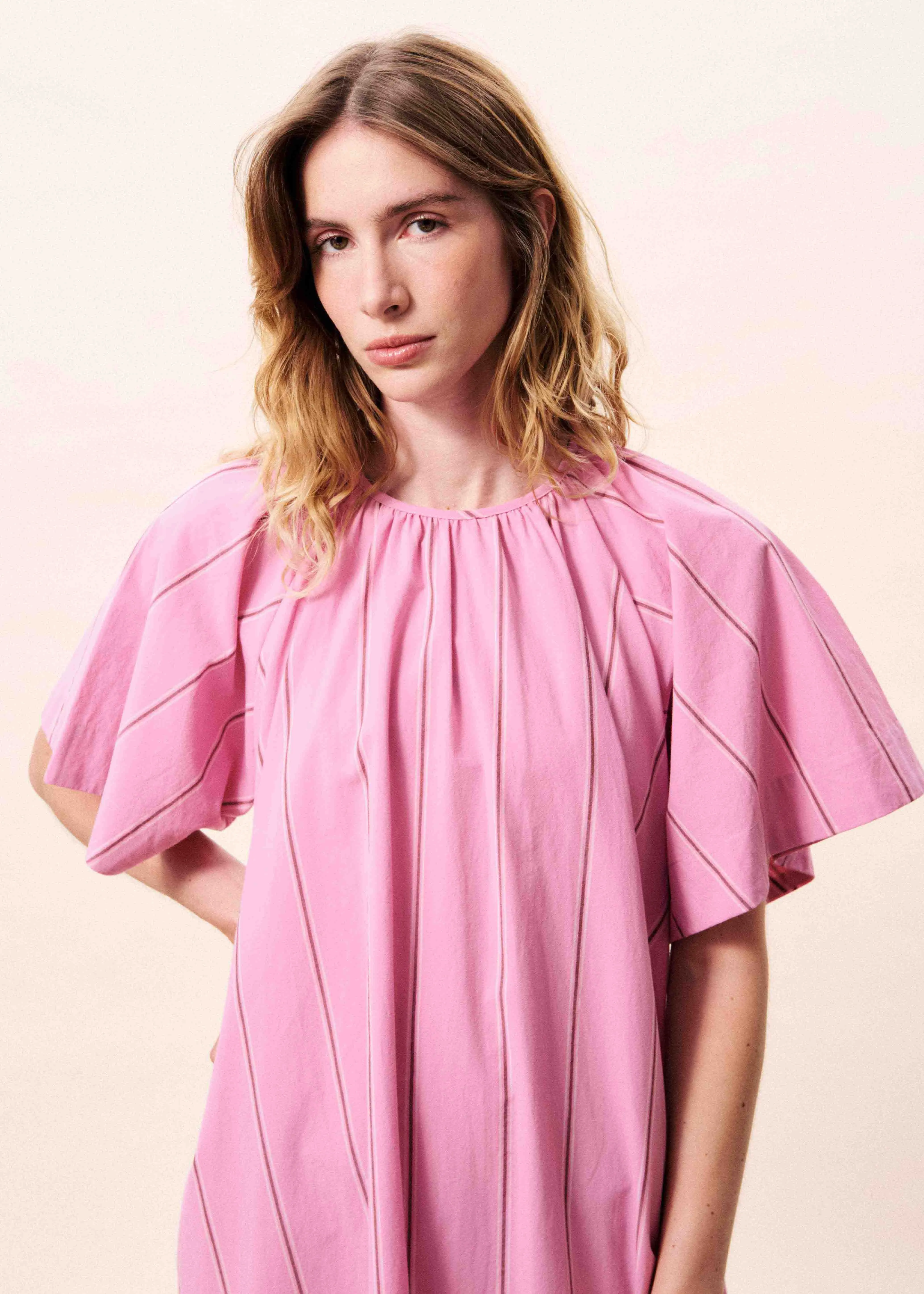 Robe DORIS Violine sold by FRNCH product image thumbnail 2