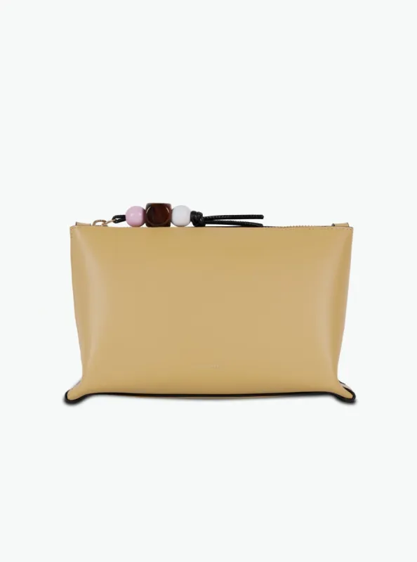 Ida Case - Sandy sold by Wandler