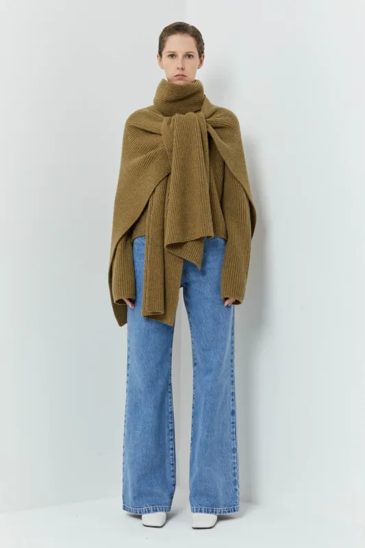 Karian Scarf made by Christian Wijnants