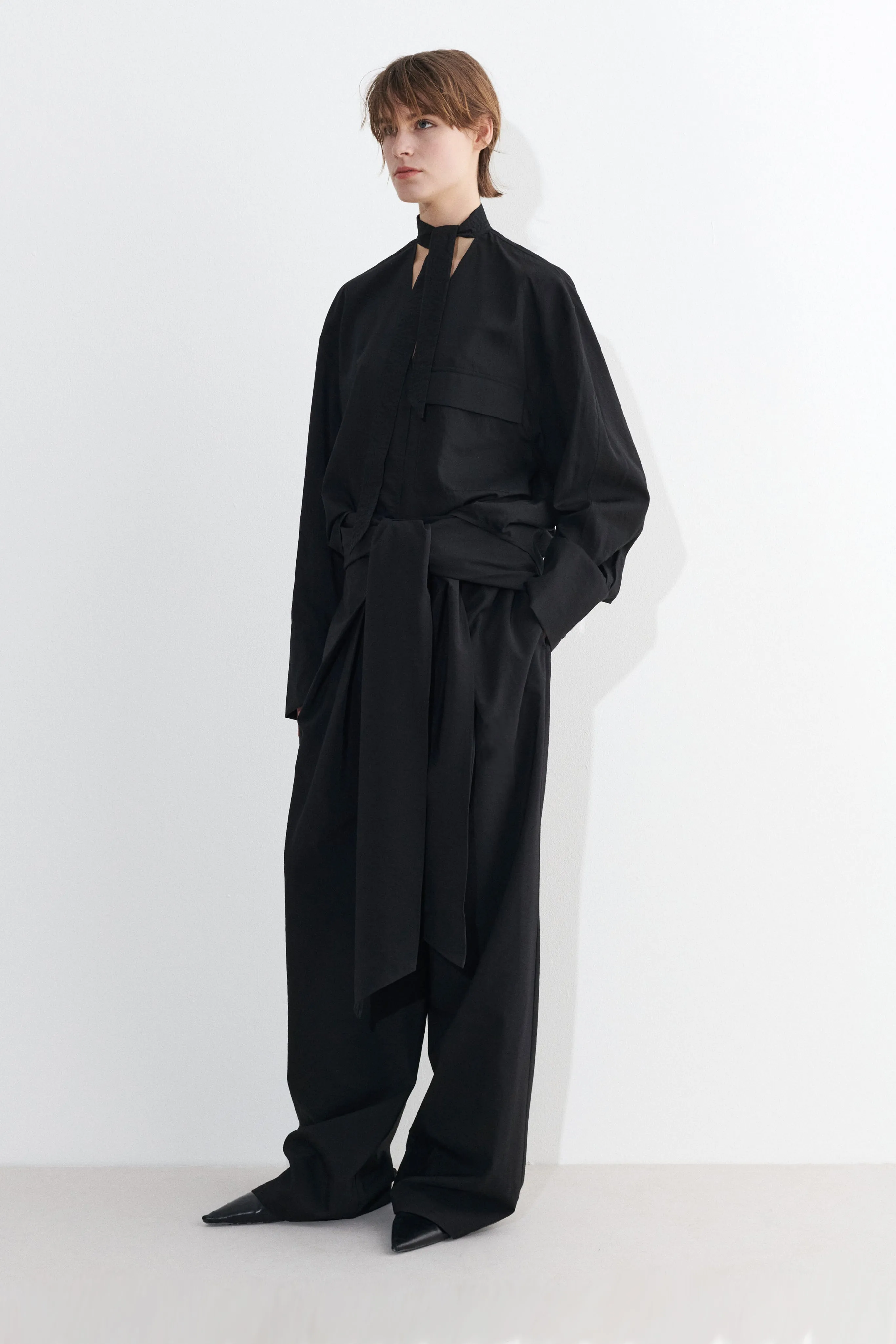 Tenea Shirt sold by Christian Wijnants product image thumbnail 2