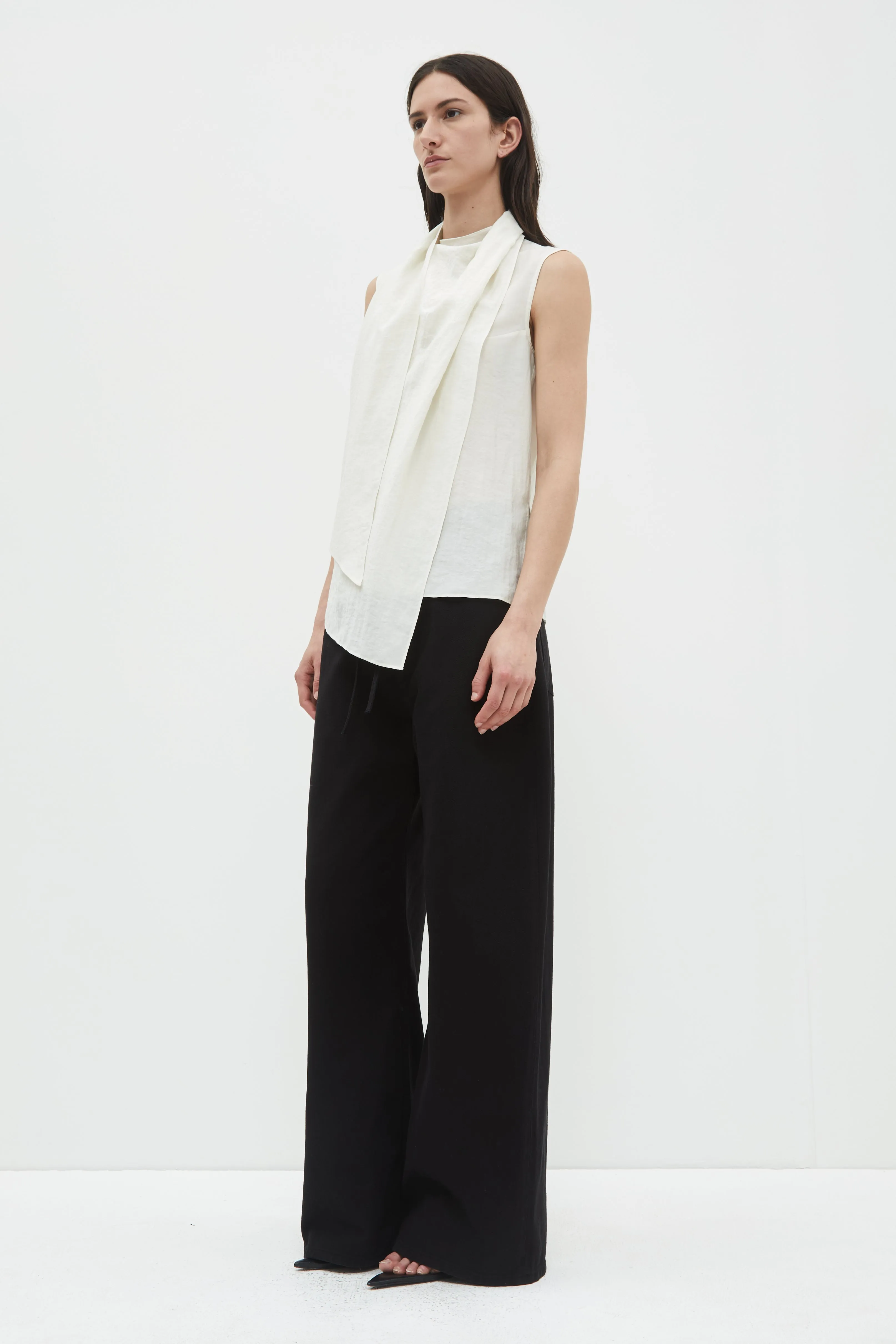 Toru Sleeveless Scarf Top sold by Christian Wijnants product image thumbnail 5