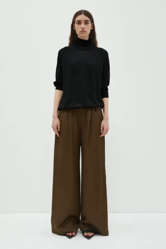 Katu Knit Sweater made by Christian Wijnants