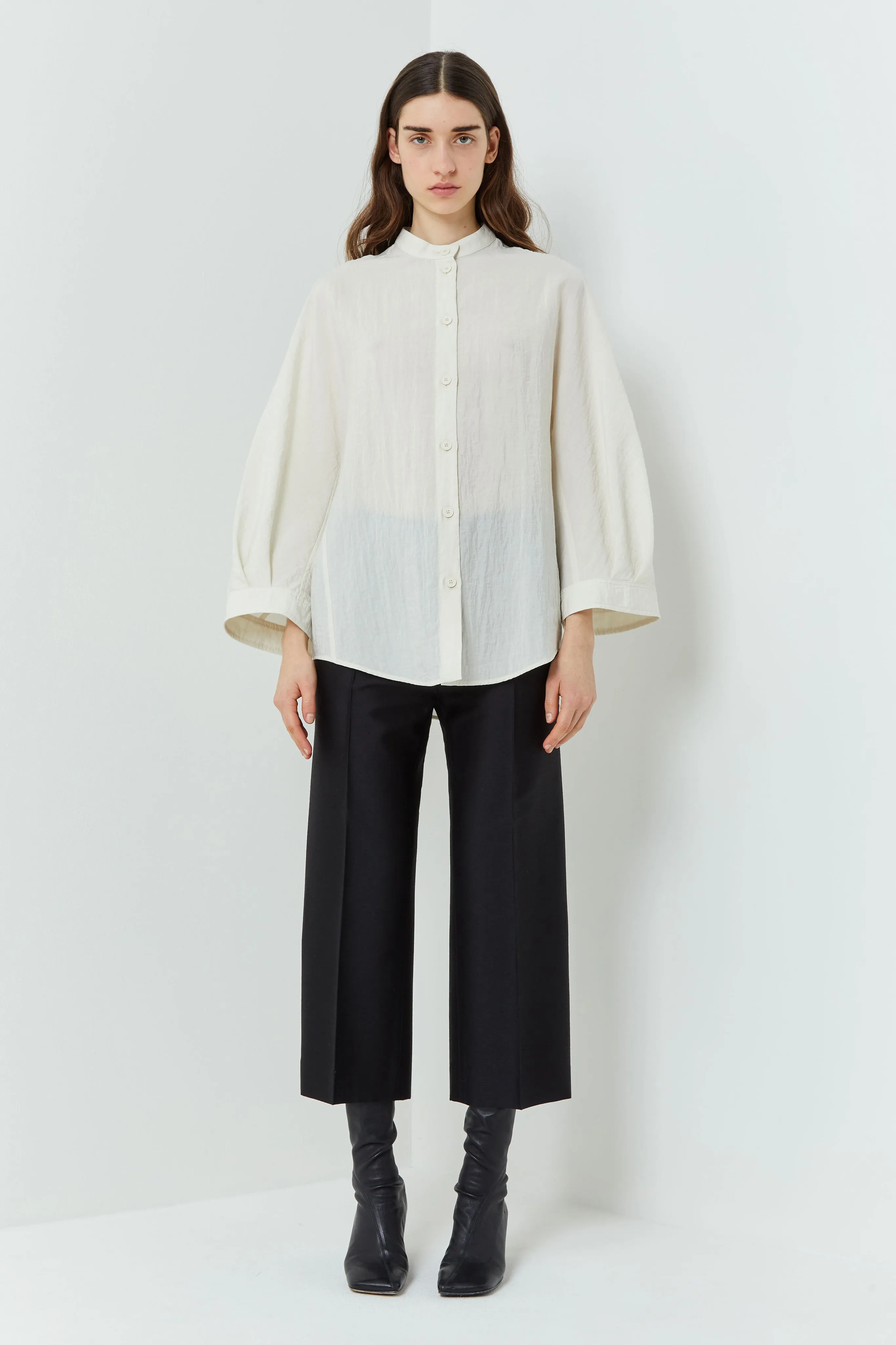 Tamira 7931 Milk sold by Christian Wijnants