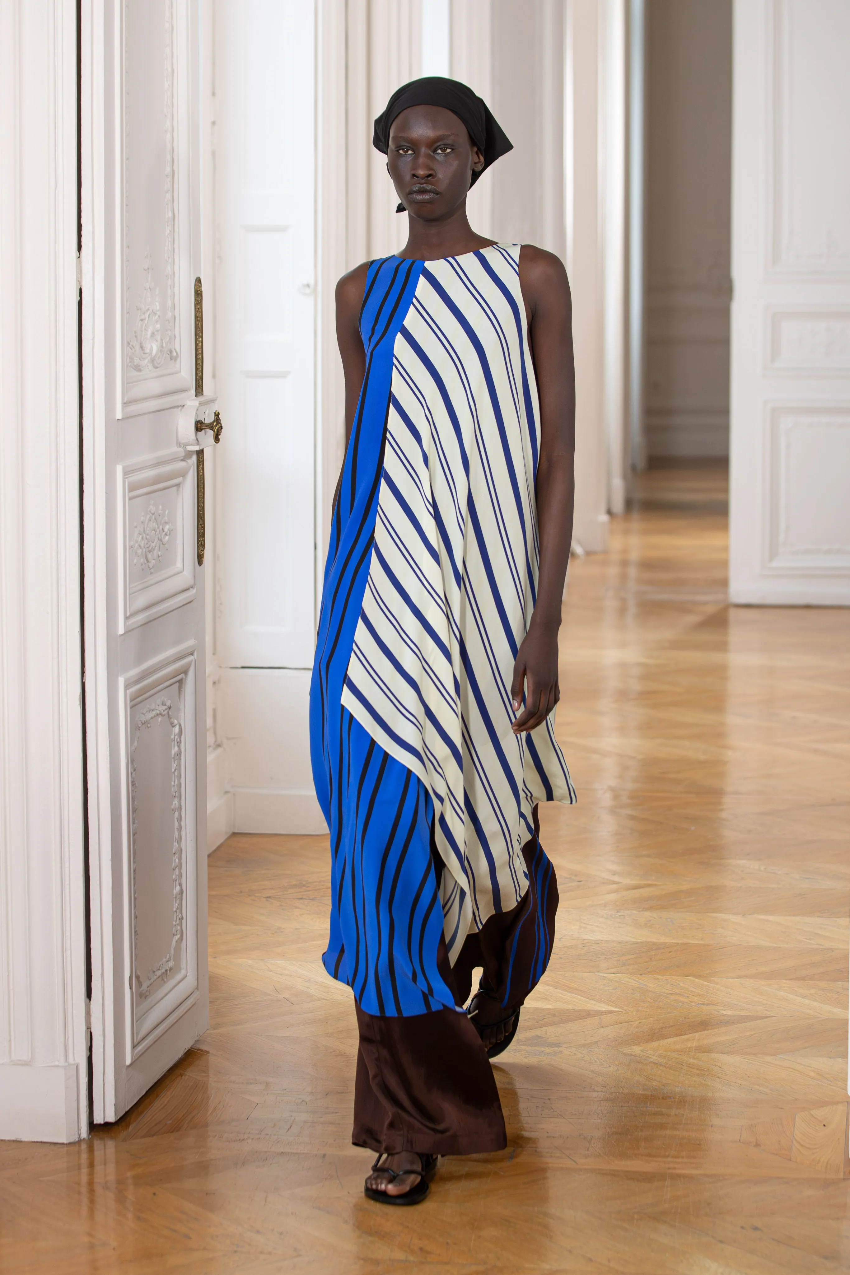 Danuwa Sleeveless Dress sold by Christian Wijnants product image thumbnail 5