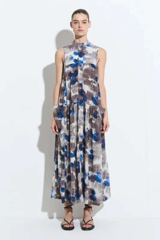 Dess Sleeveless Volume dress sold by Christian Wijnants