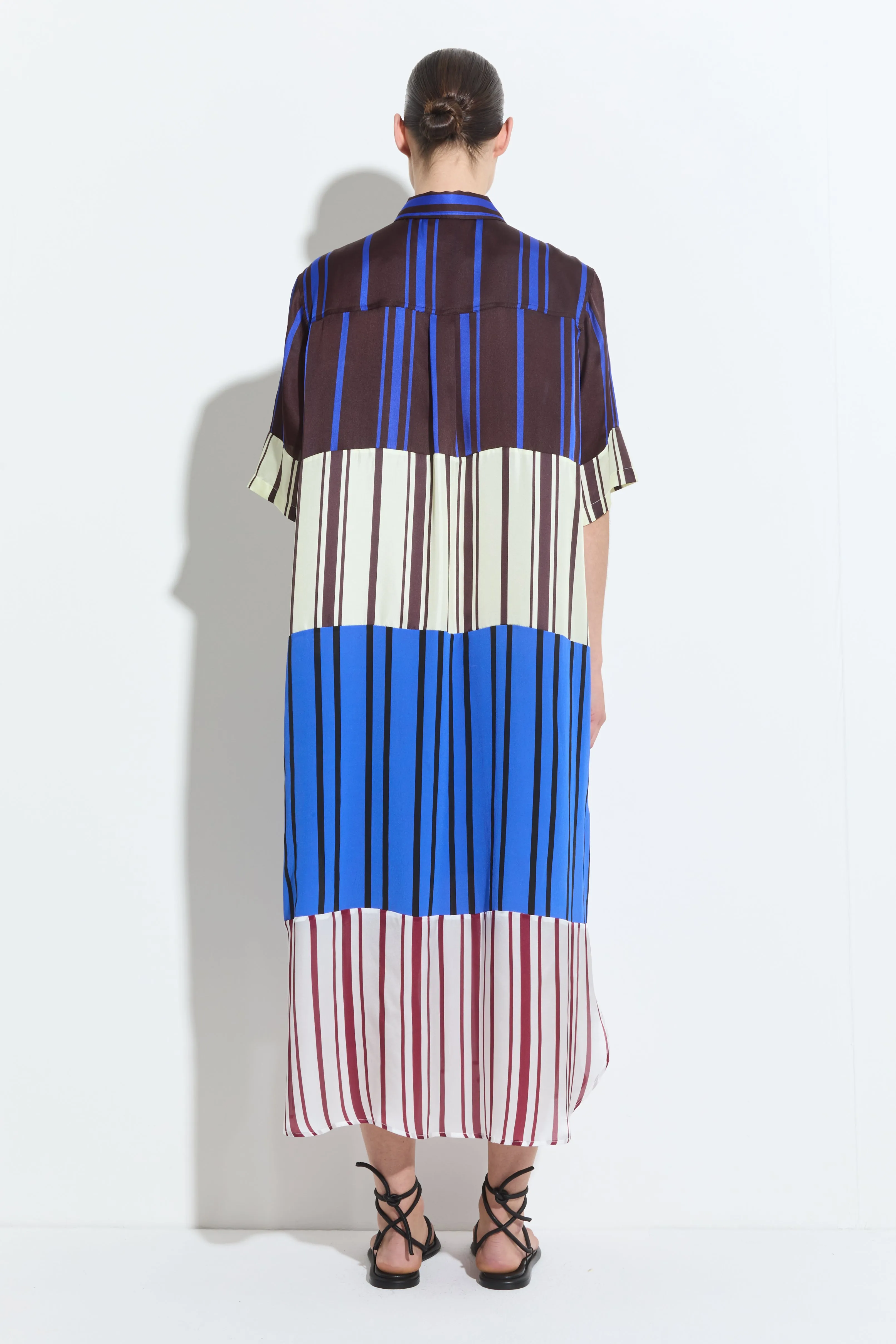 Duanesa Shortsleeve Shirt Dress sold by Christian Wijnants product image thumbnail 3