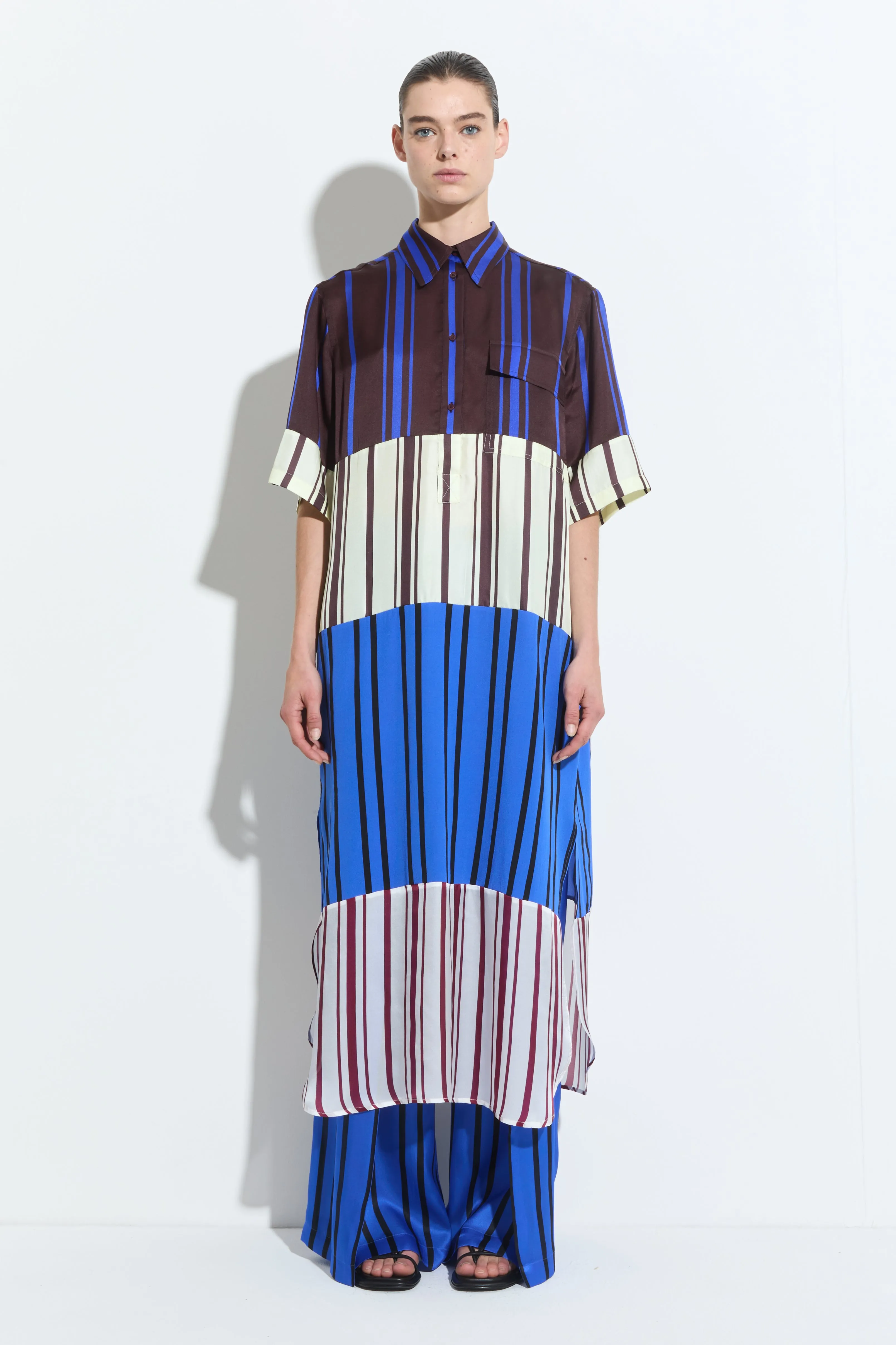 Duanesa Shortsleeve Shirt Dress sold by Christian Wijnants product image thumbnail 4