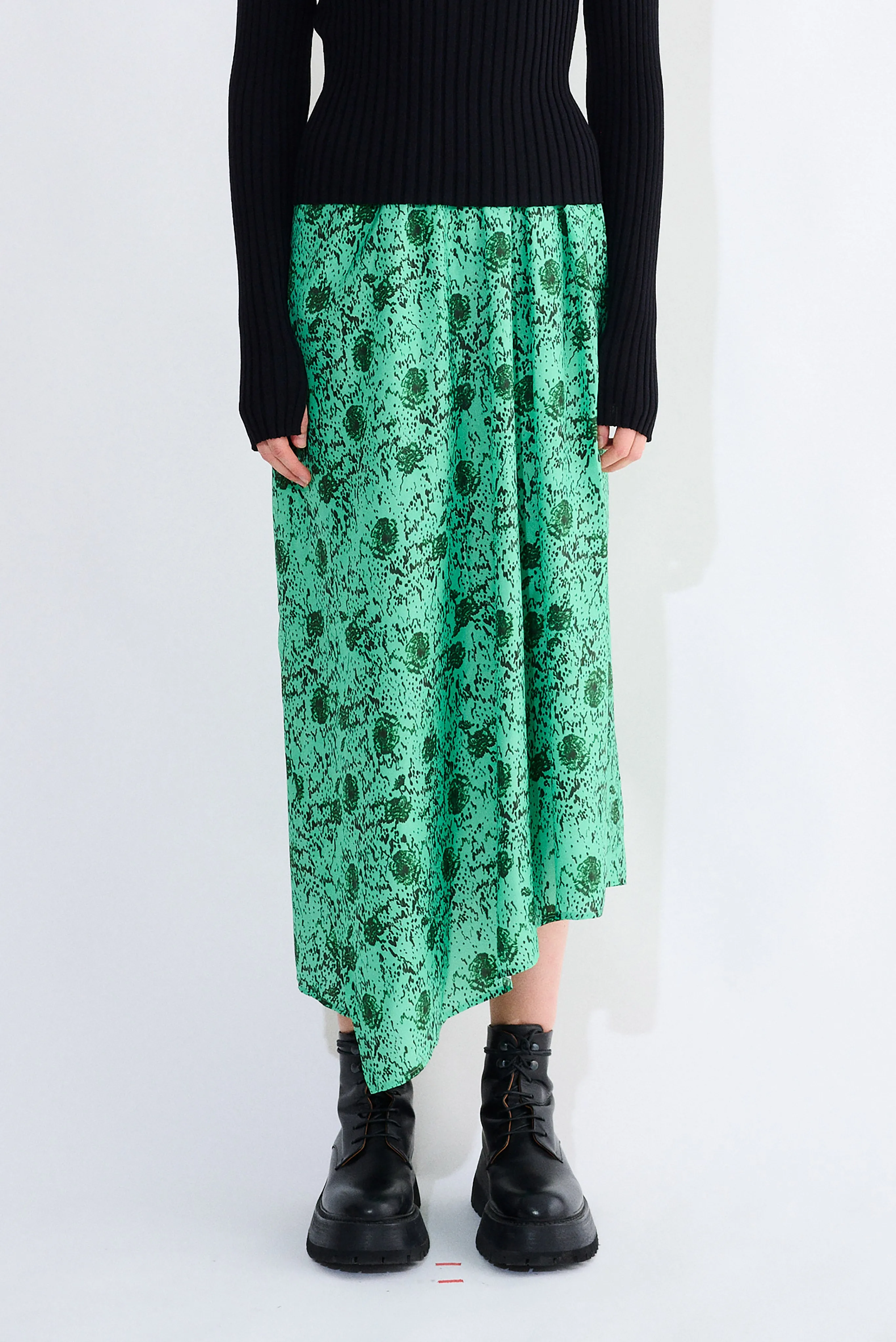 Suma Elastic Waist Skirt sold by Christian Wijnants product image thumbnail 2