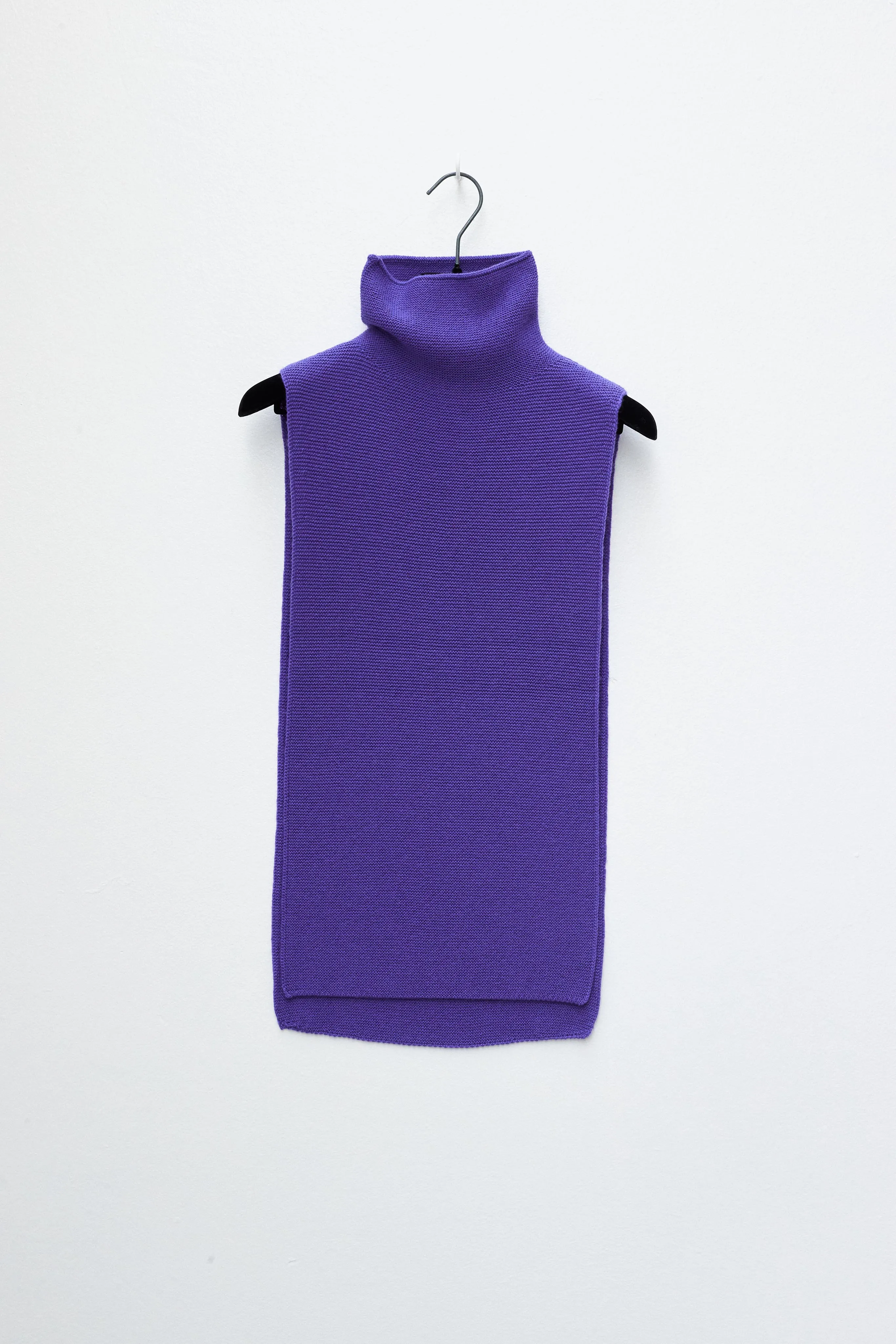 Kamilla whole garment knitted bib sold by Christian Wijnants