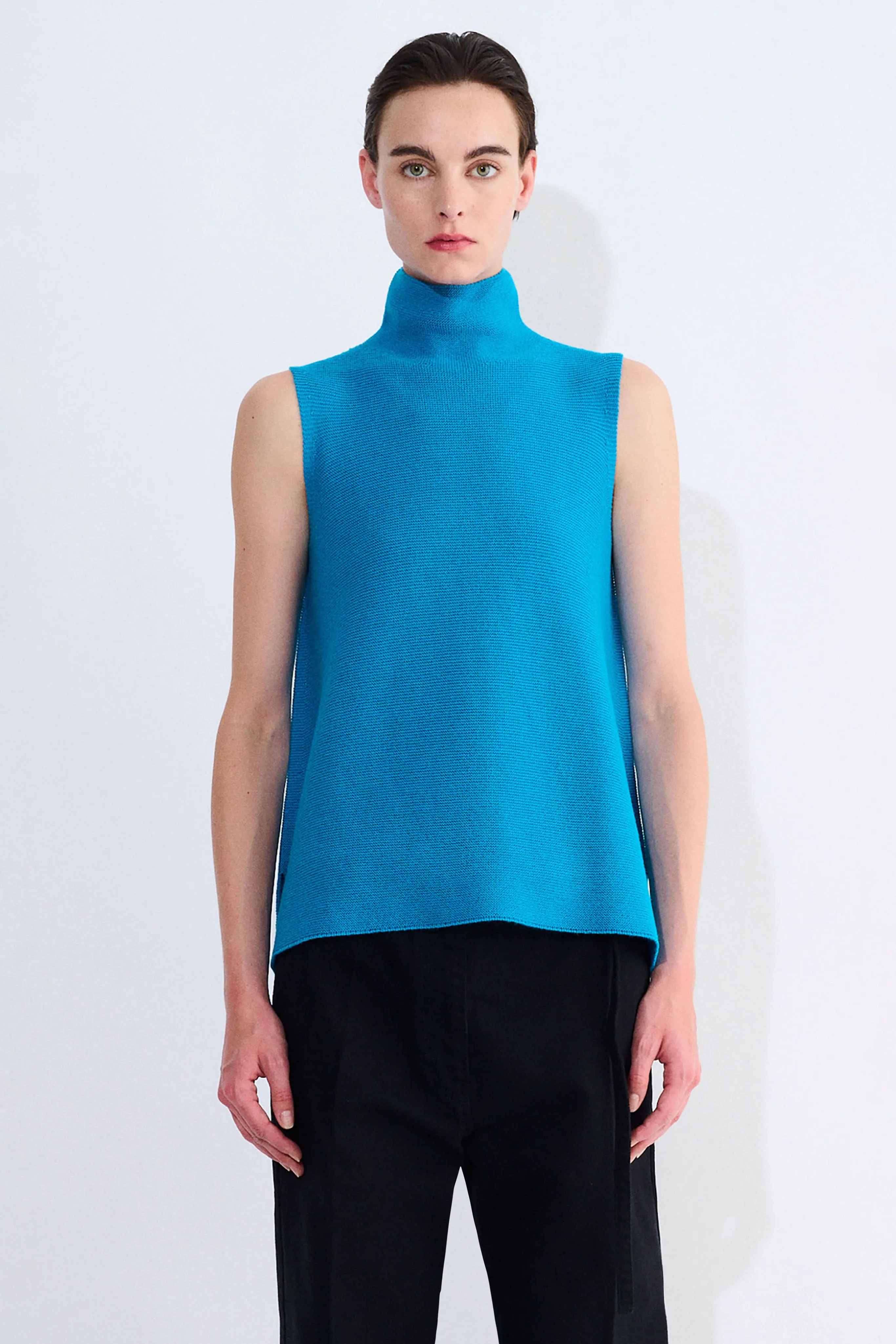 Kewit Knitted Top sold by Christian Wijnants