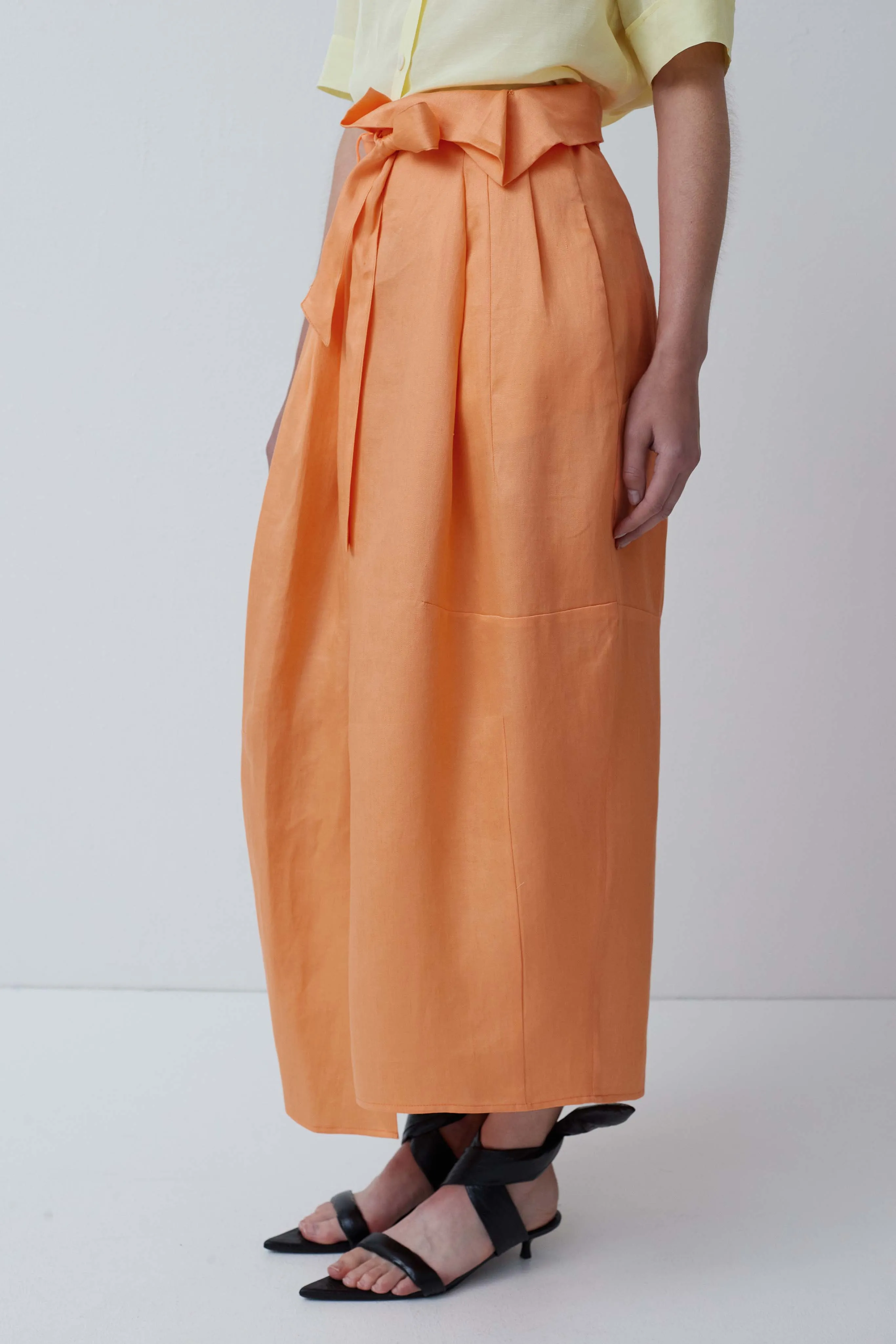 Svel voluminous skirt sold by Christian Wijnants product image thumbnail 2