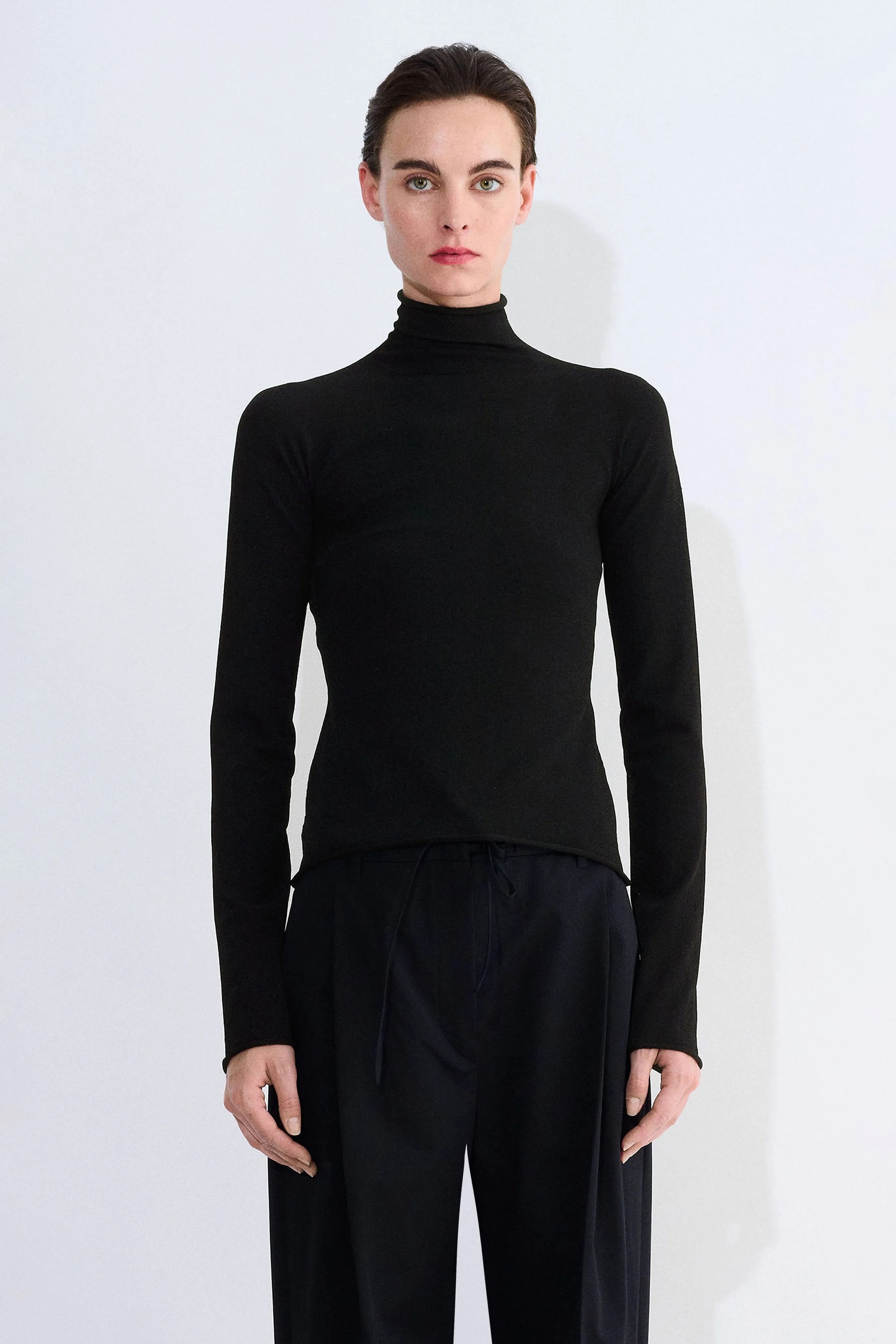 Kiyoon Jersey Top sold by Christian Wijnants