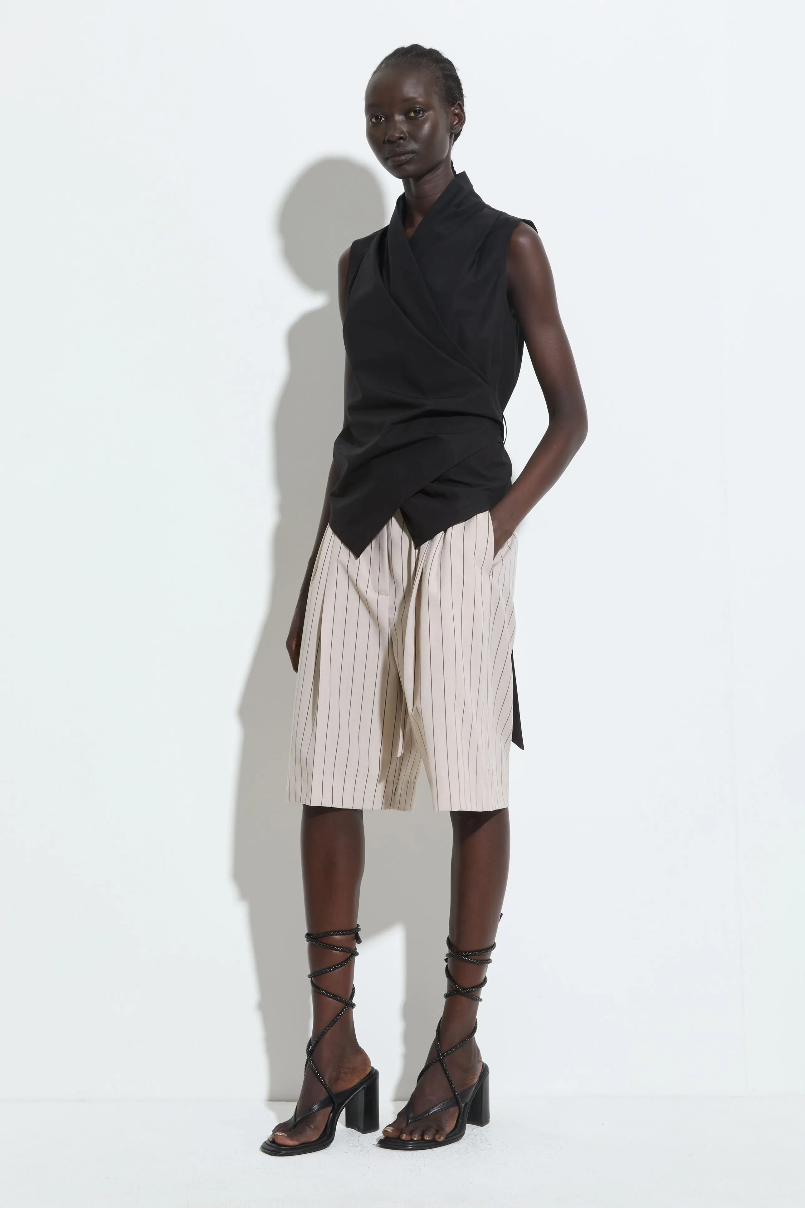 Posur Long Shorts sold by Christian Wijnants product image thumbnail 3