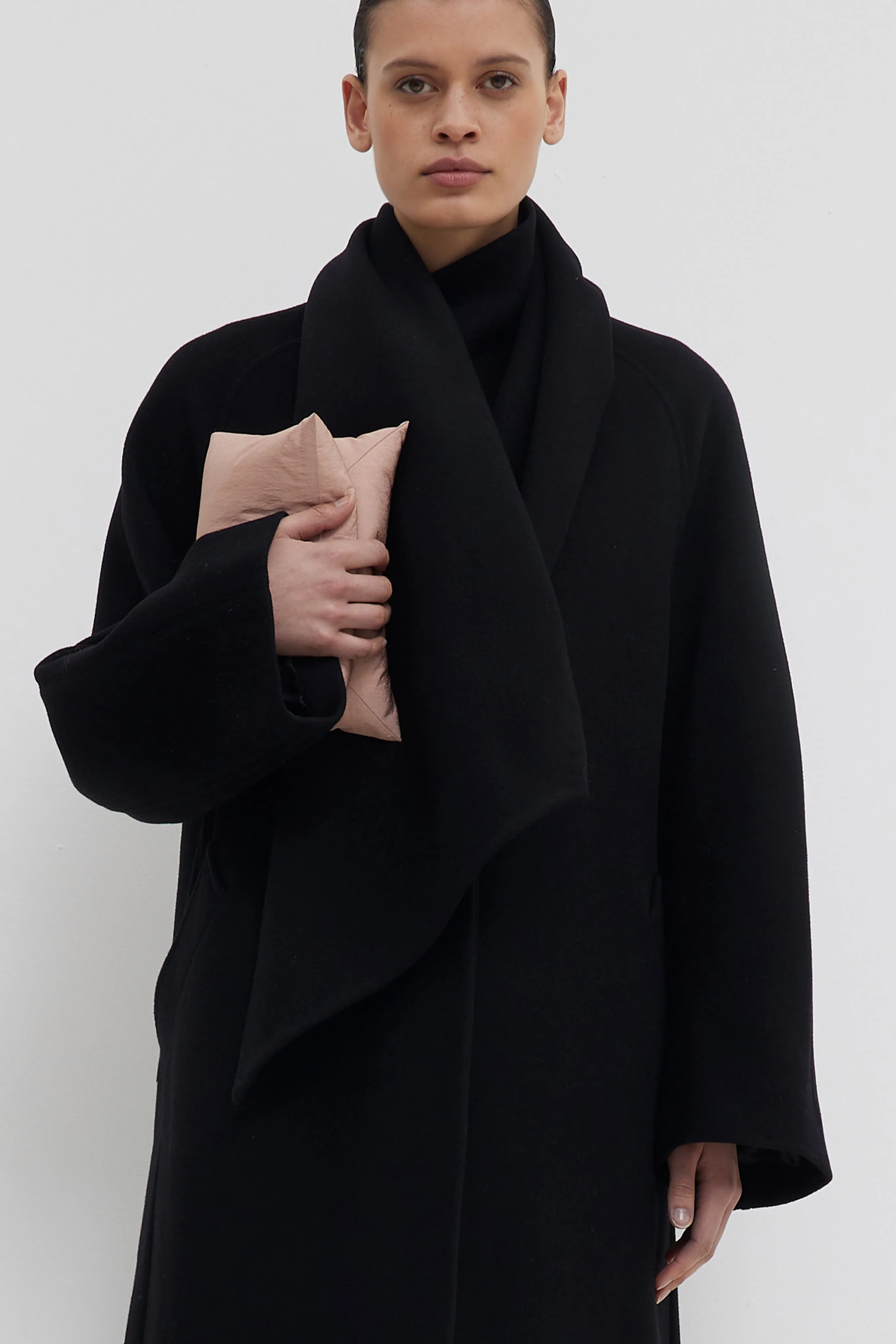 Billy Big Bag sold by Christian Wijnants product image thumbnail 2