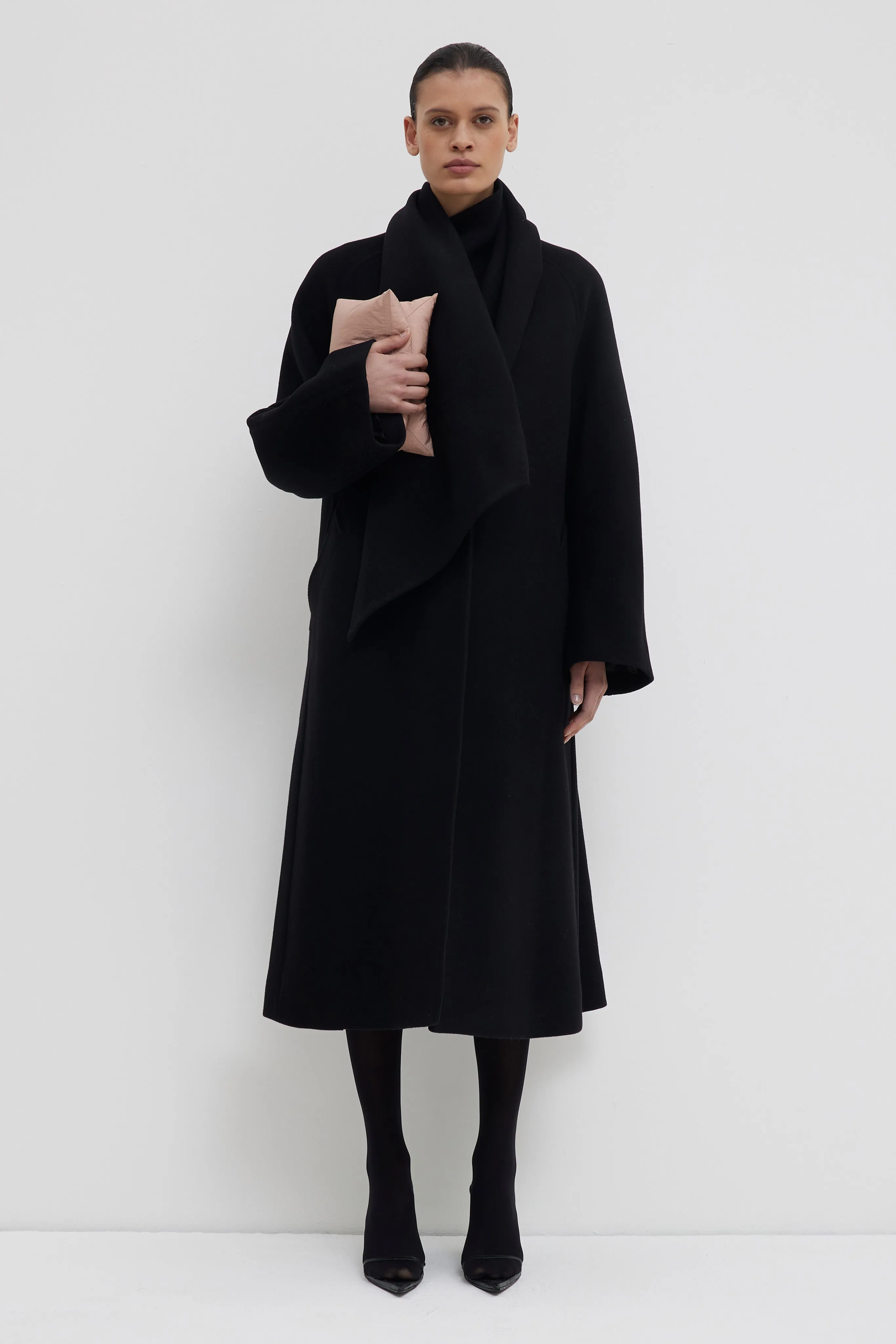 Billy Big Bag sold by Christian Wijnants product image thumbnail 3