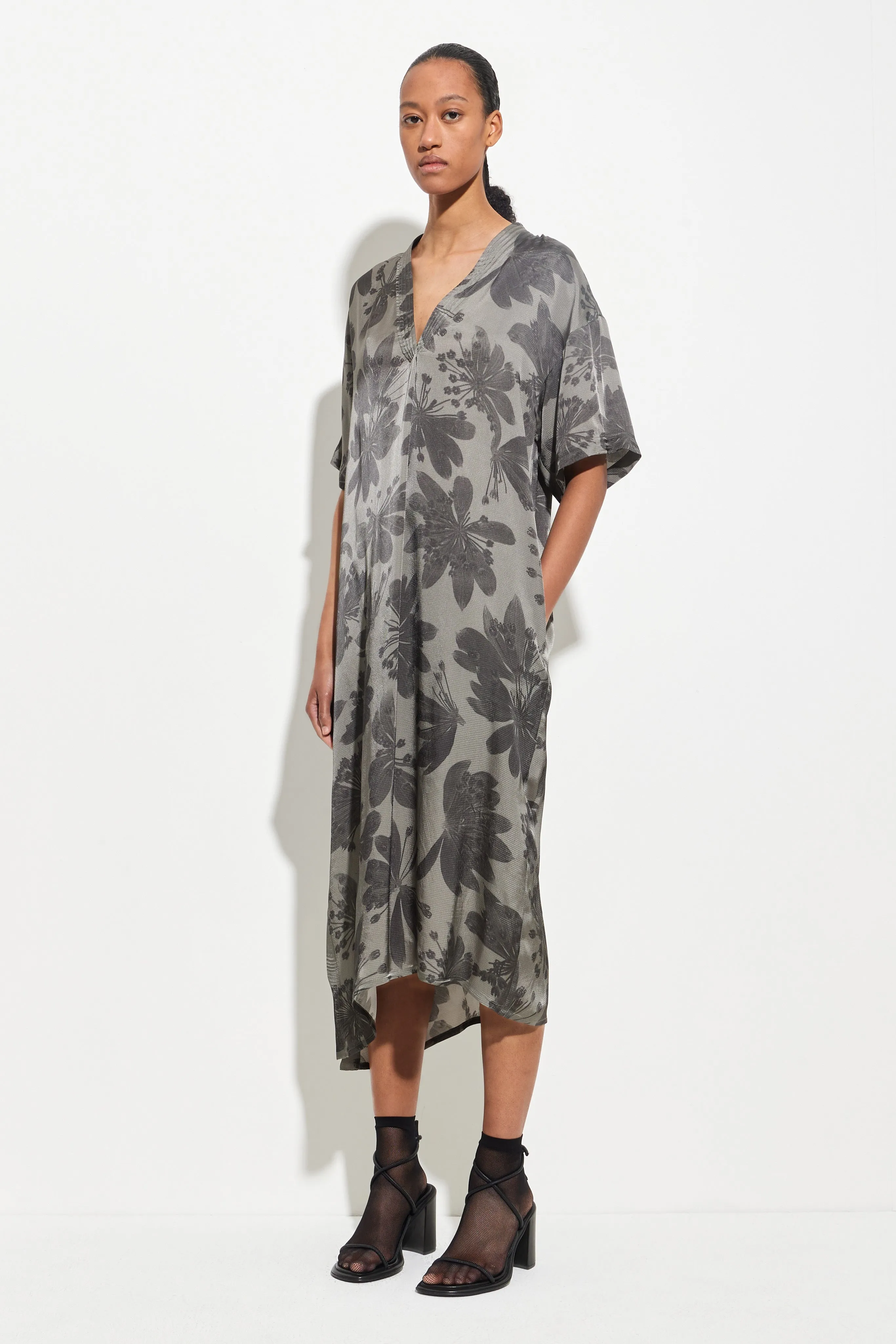 Dives Kaftan Dress sold by Christian Wijnants product image thumbnail 2