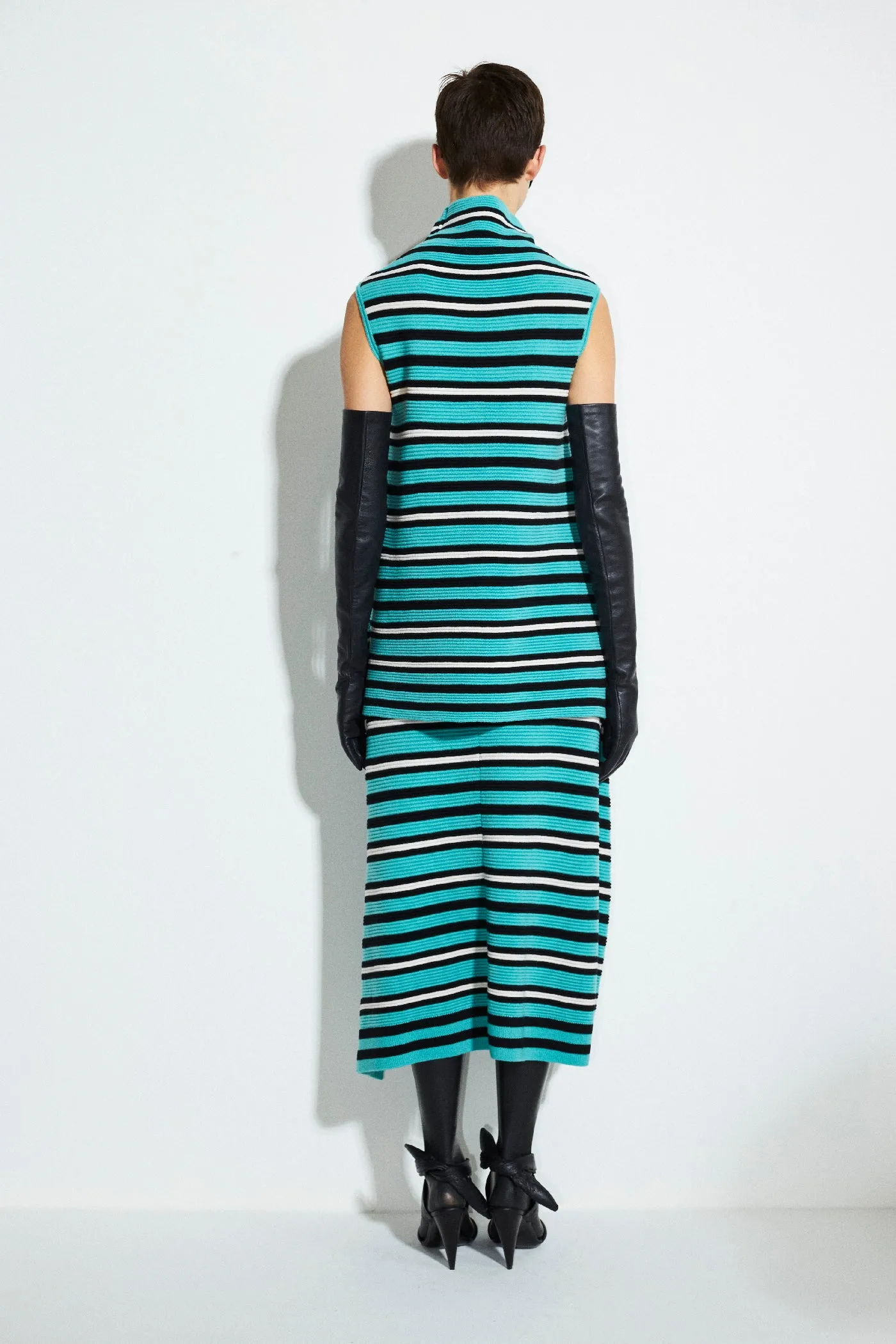 Kuko Knitted Sleeveless Top sold by Christian Wijnants product image thumbnail 4