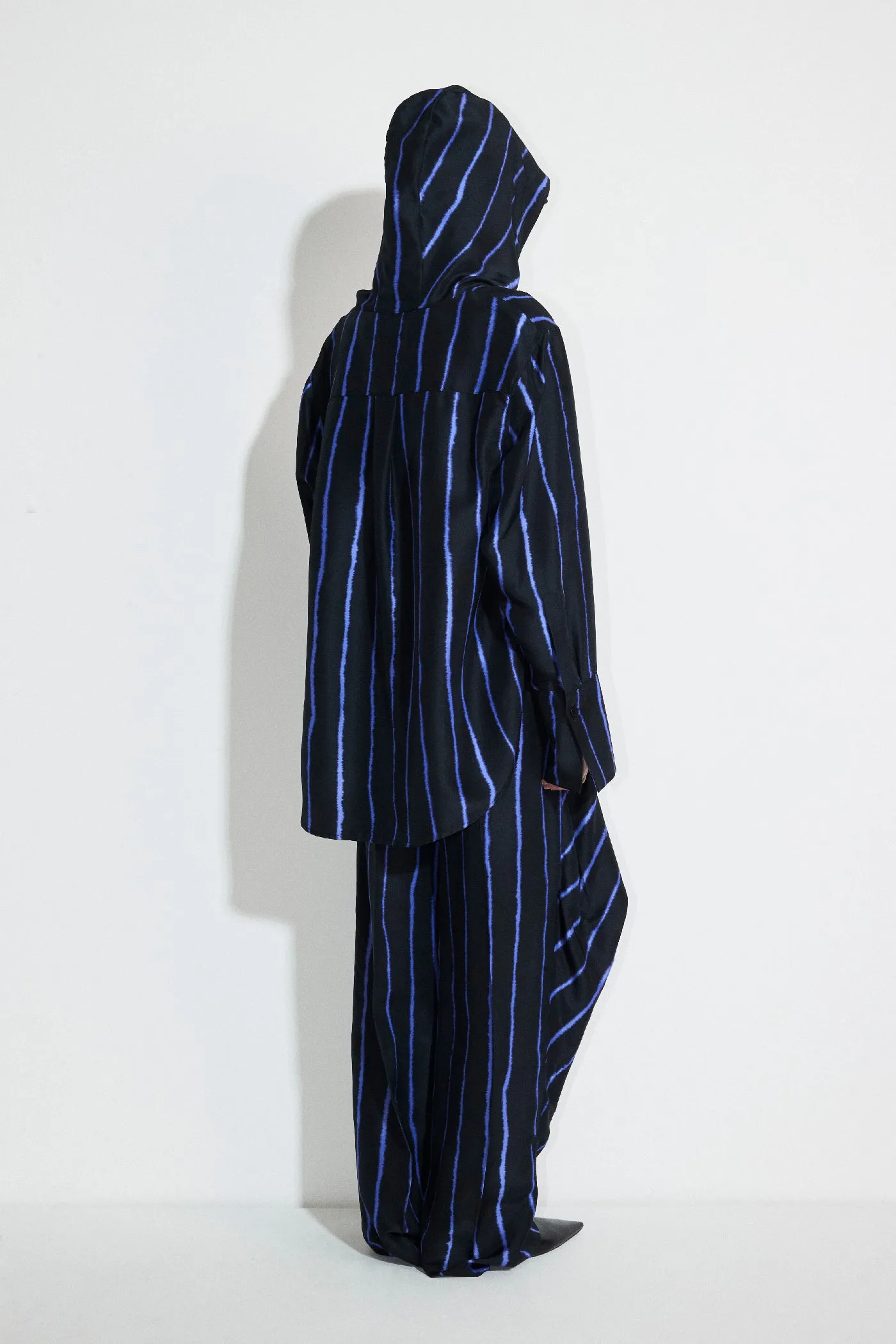 Tula Hooded Shirt sold by Christian Wijnants product image thumbnail 4