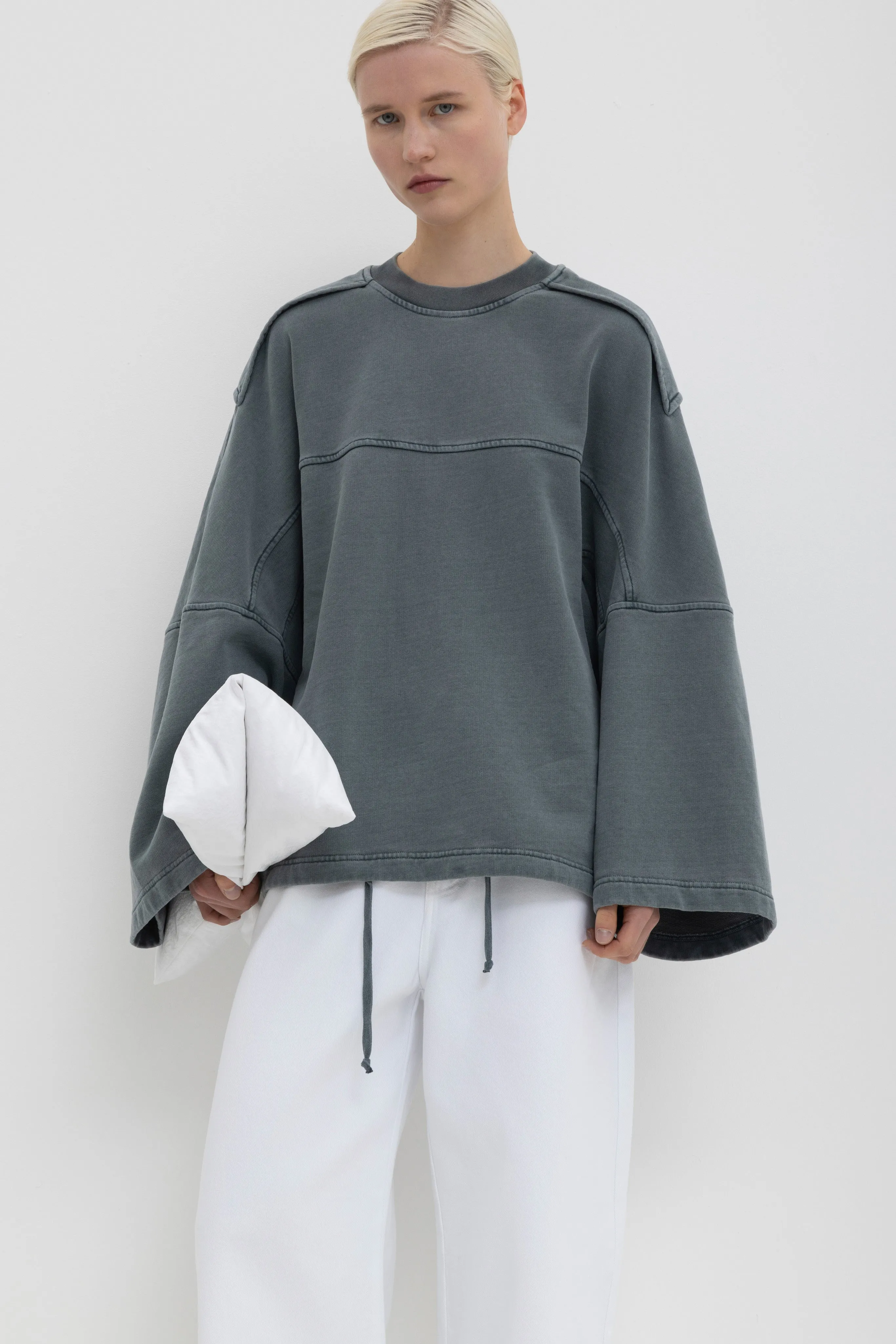 Tahora Cotton Sweatshirt sold by Christian Wijnants product image thumbnail 4