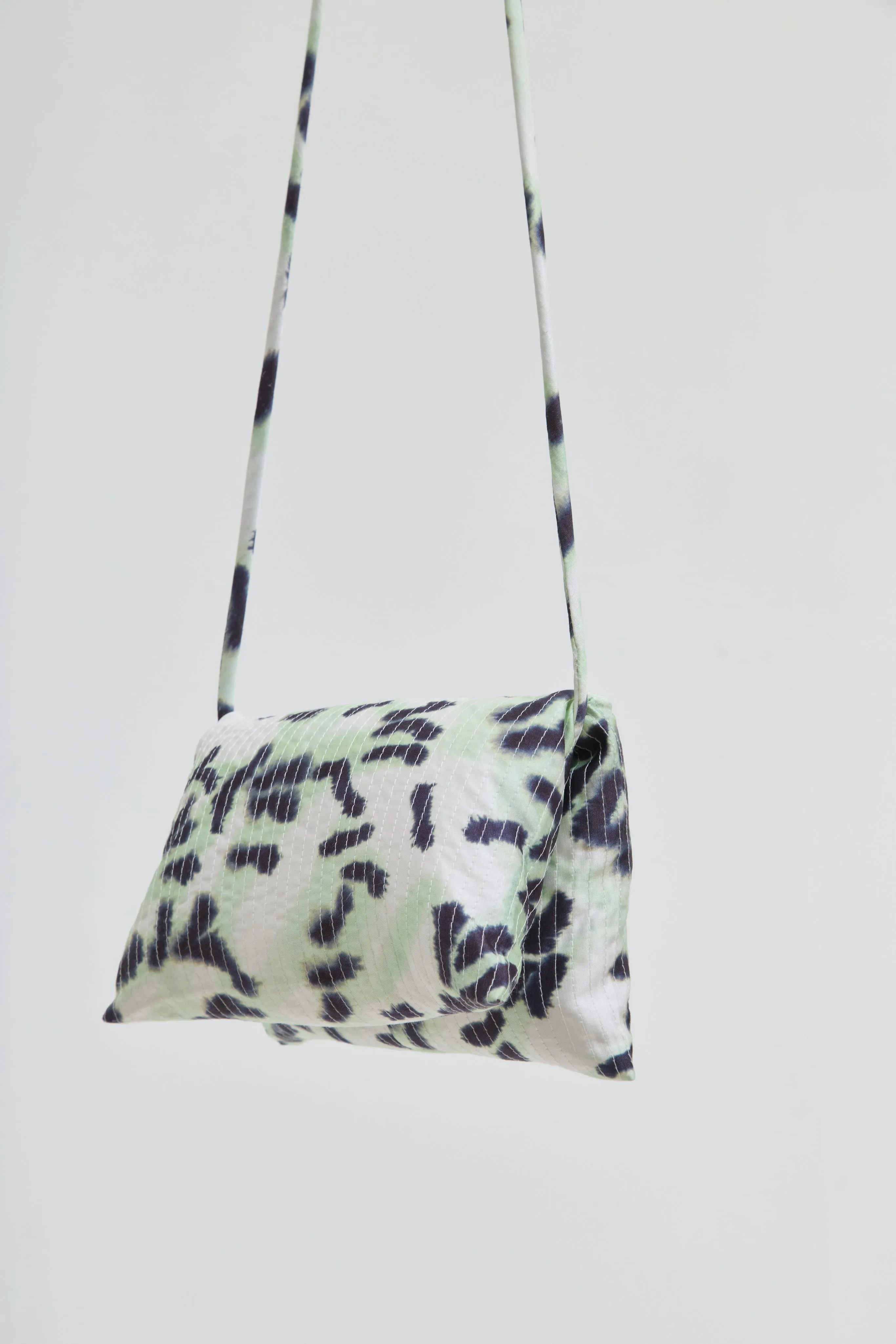 Billy Pillow Bag sold by Christian Wijnants product image thumbnail 2