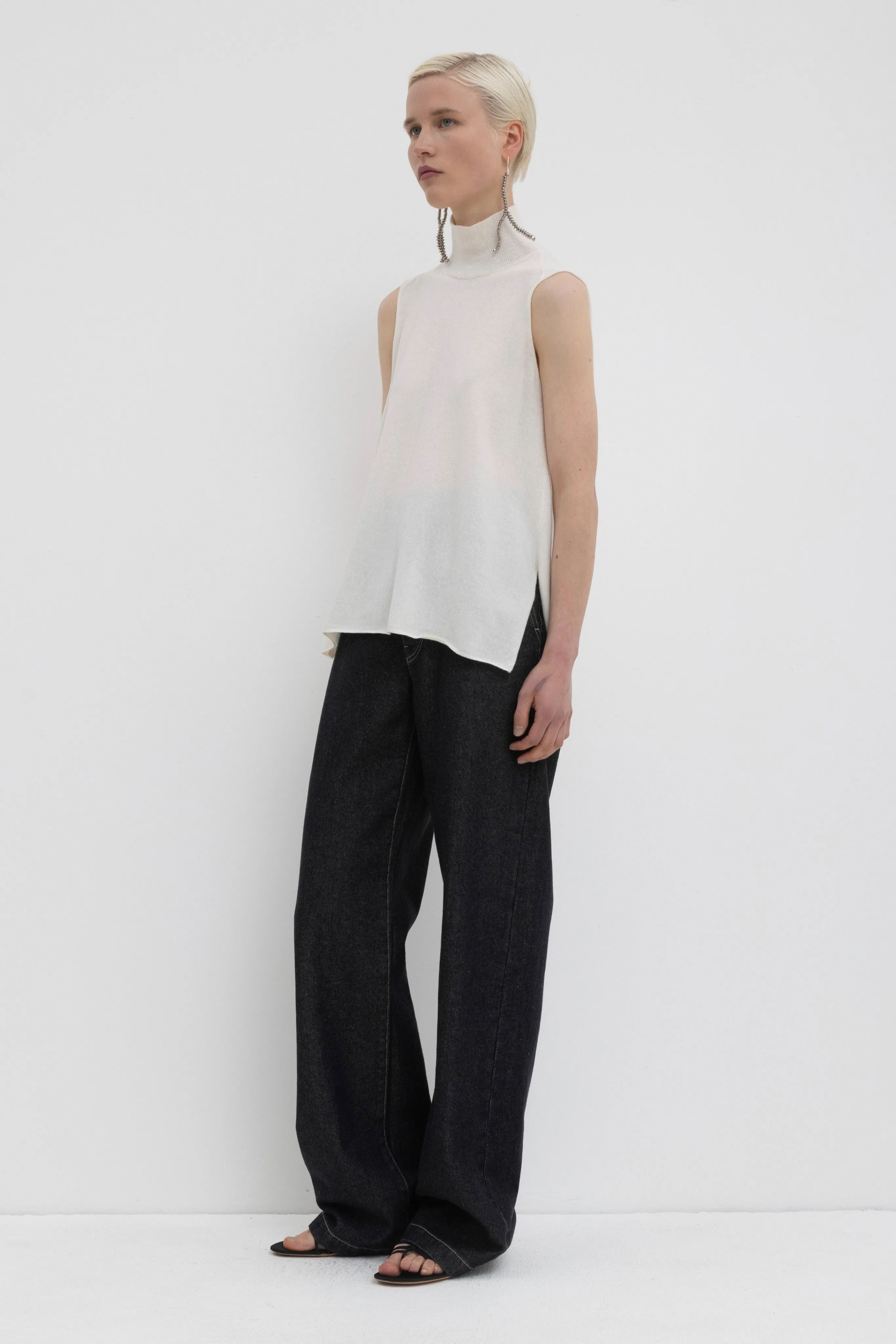 Komme Turtleneck Knit sold by Christian Wijnants product image thumbnail 2