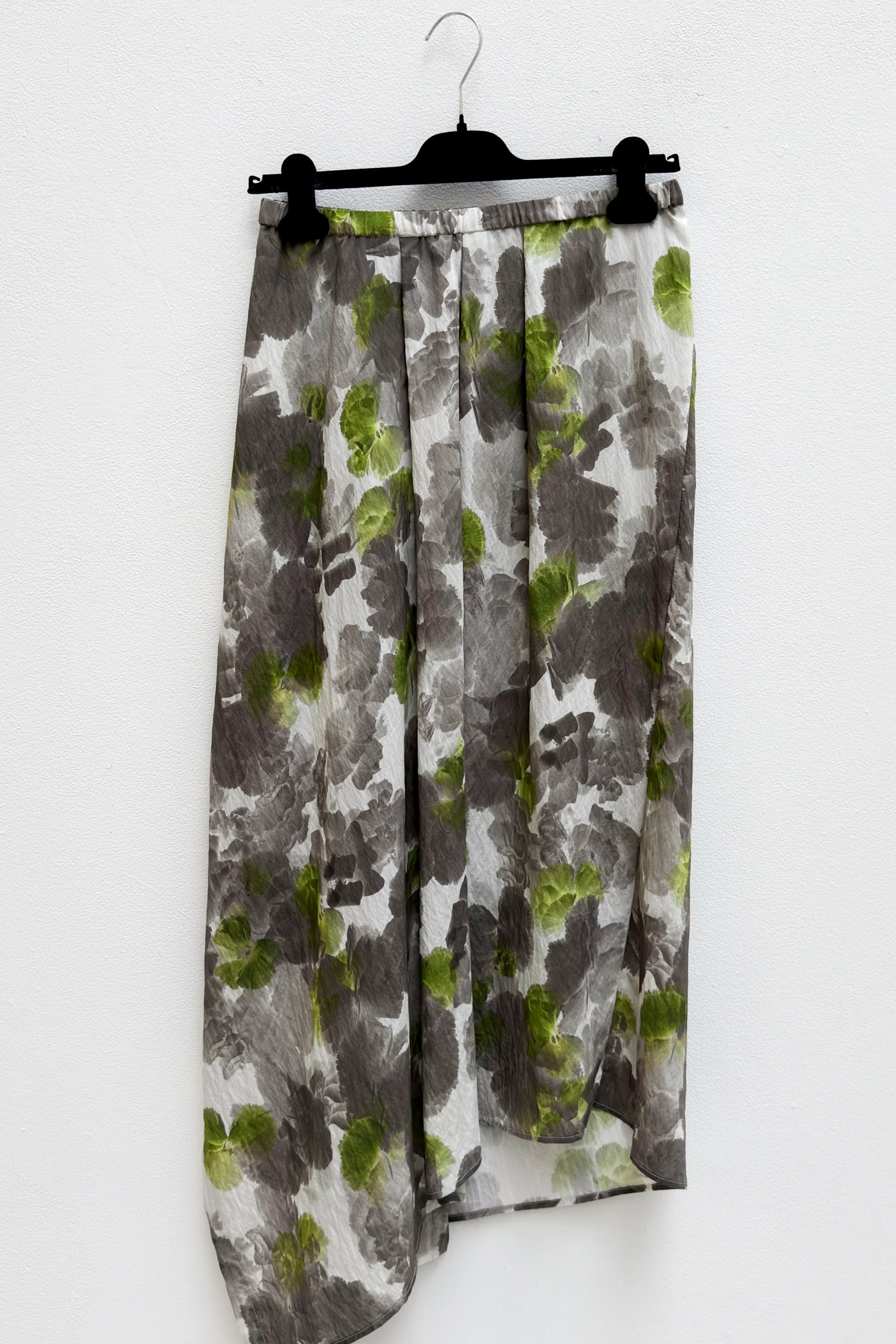 Suma Drapy Skirt sold by Christian Wijnants product image thumbnail 2