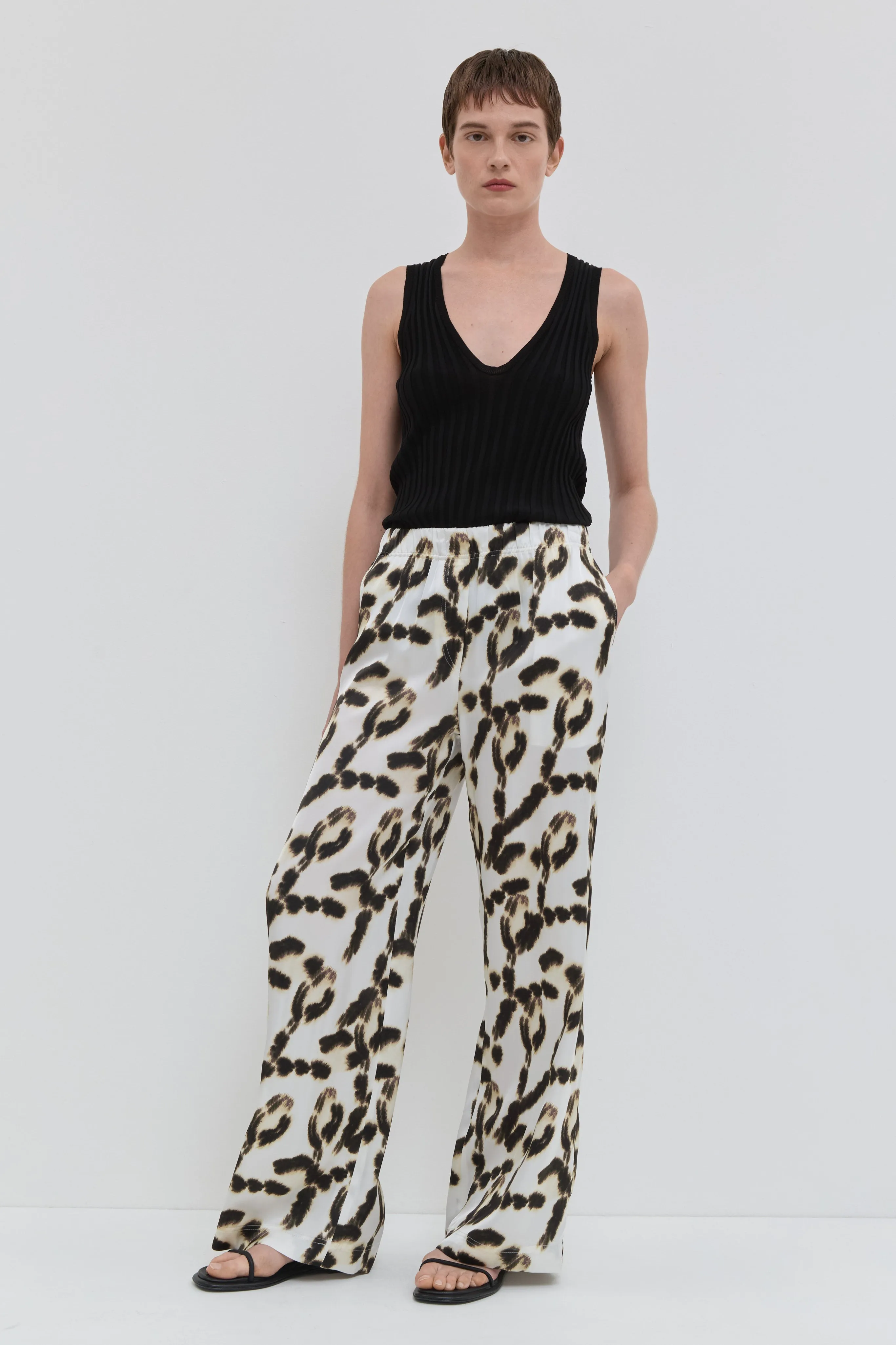 Pitola Wide-Leg Trousers sold by Christian Wijnants product image thumbnail 2