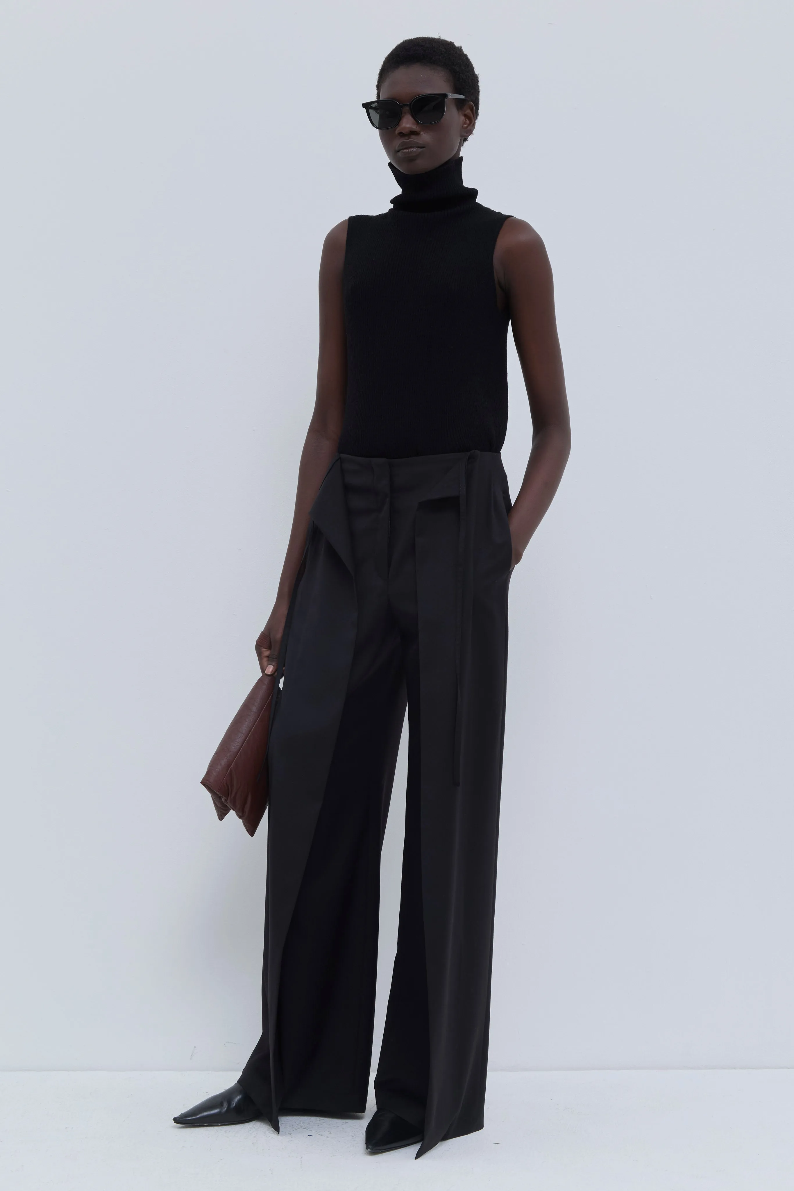 Paire Deep Pleat Wide-Leg Trousers sold by Christian Wijnants product image thumbnail 2