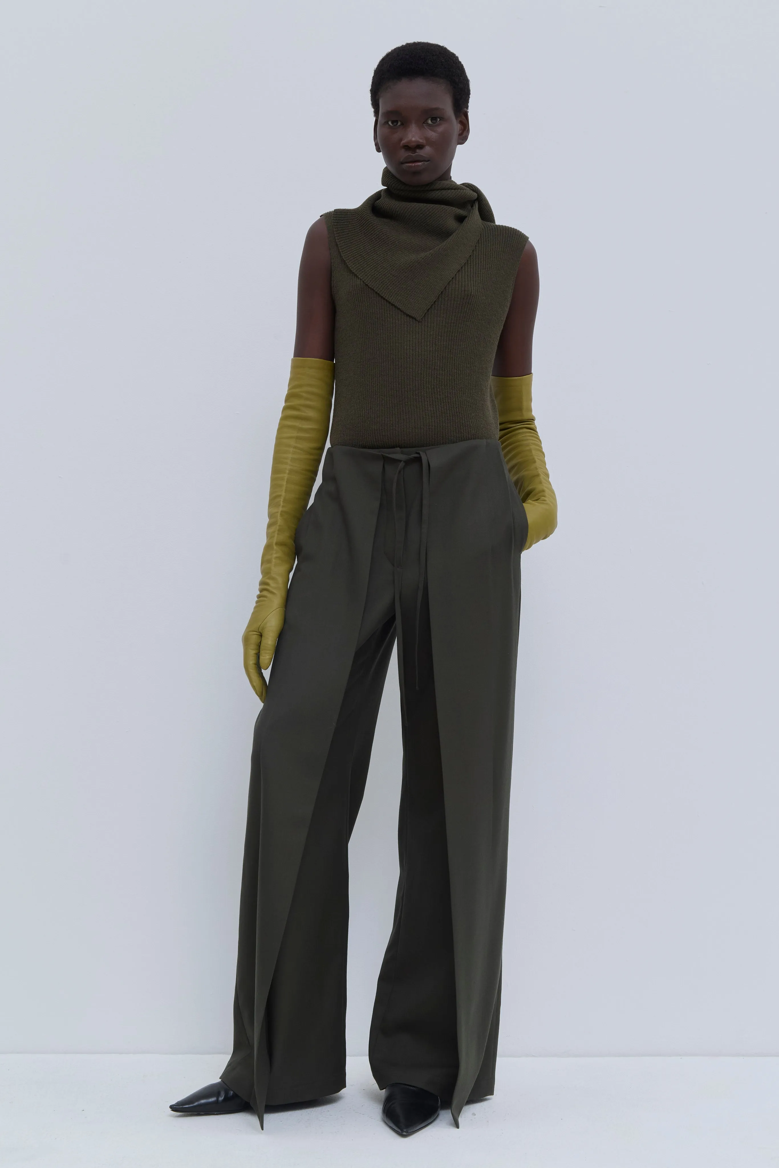 Paire Deep Pleat Wide-Leg Trousers sold by Christian Wijnants