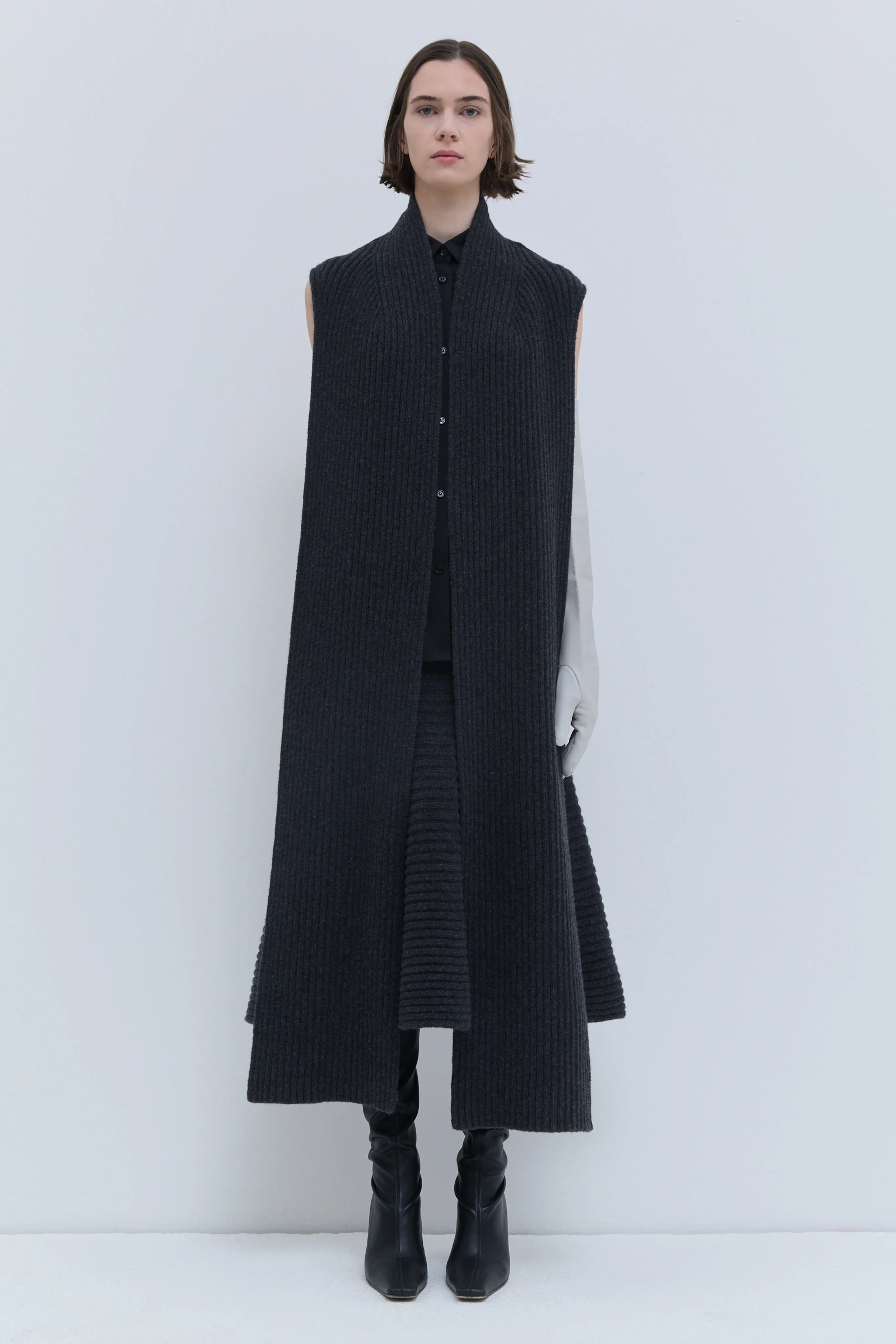 Kadija Knit Scarf sold by Christian Wijnants