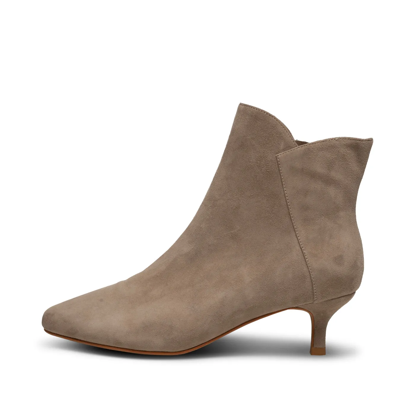 Saga boot suede - TAUPE sold by Shoe The Bear