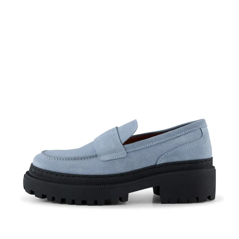 Iona loafer suede - BLUE made by Shoe The Bear