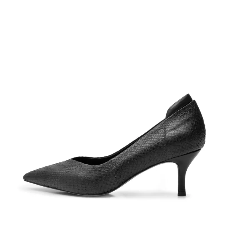 Amia pump fishleather - BLACK sold by Shoe The Bear