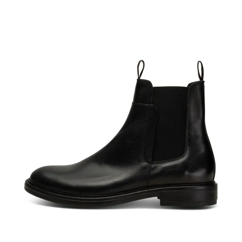 Stanley Chelseaboot Leather - BLACK sold by Shoe The Bear