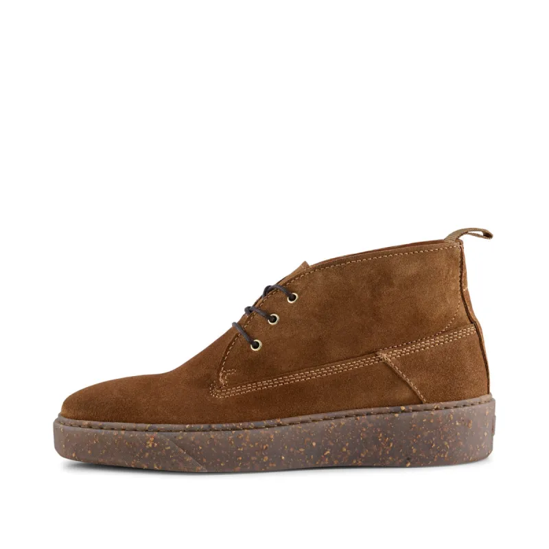 Jesper chukka suede - TAN sold by Shoe The Bear